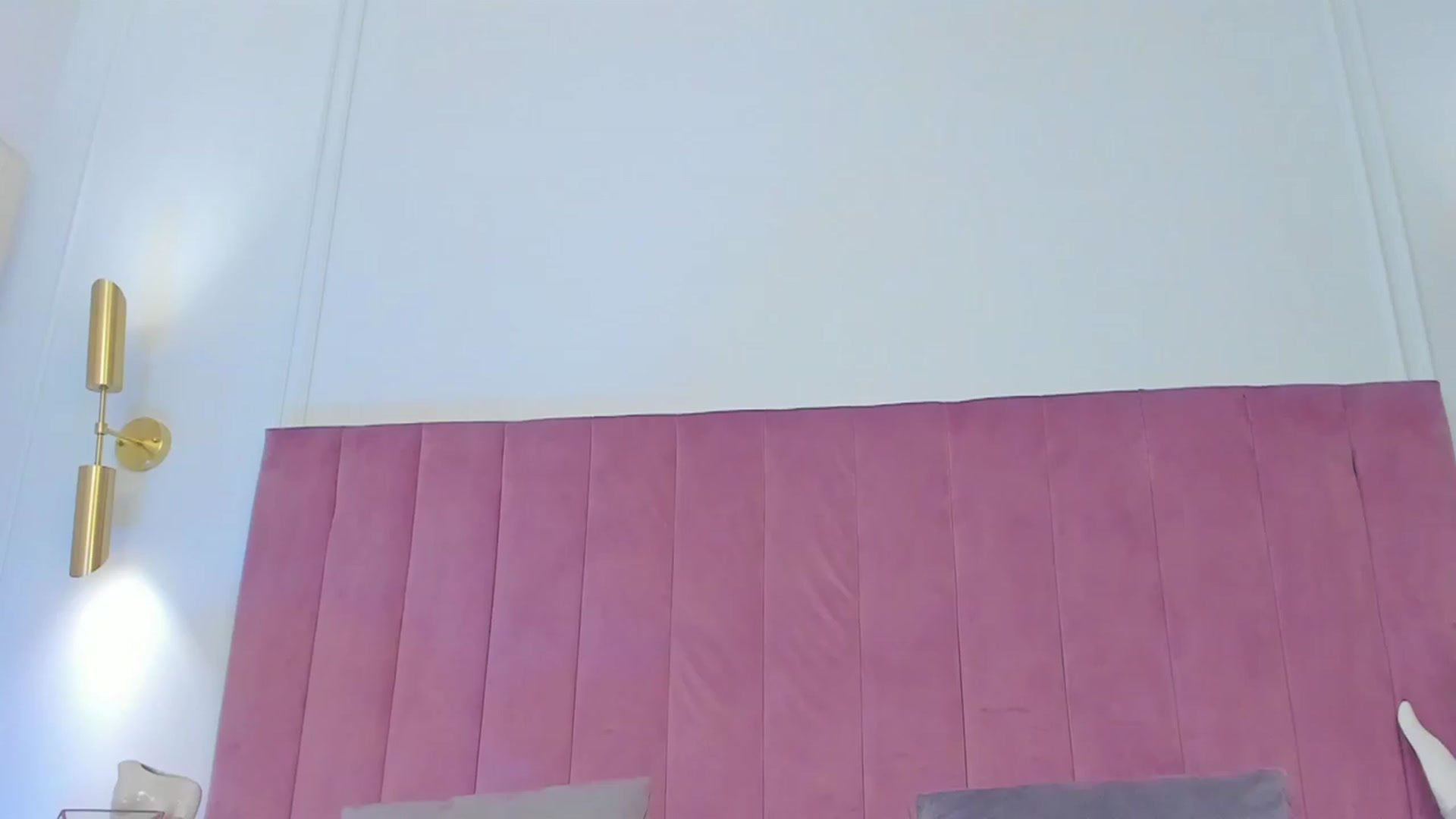 Gallery image thumbnail from ElsaYoung's myfreecams stream on, 11/07/2023, 23:28 image 19 of 20