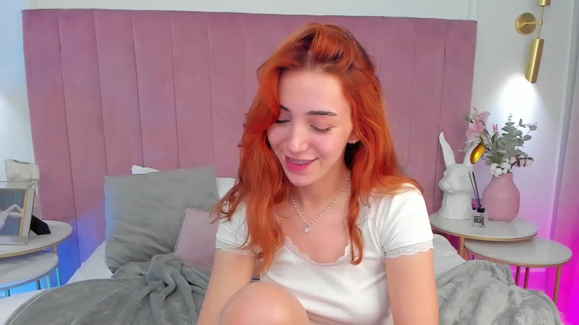 Gallery image thumbnail from ElsaYoung's myfreecams stream on, 11/07/2023, 23:28 image 12 of 20