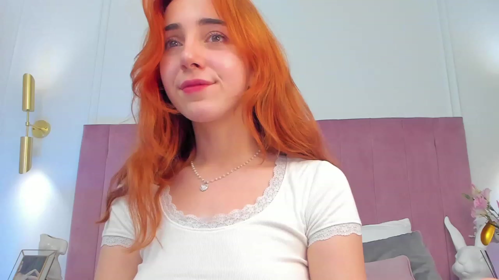 Gallery image thumbnail from ElsaYoung's myfreecams stream on, 11/08/2023, 03:15 image 11 of 20