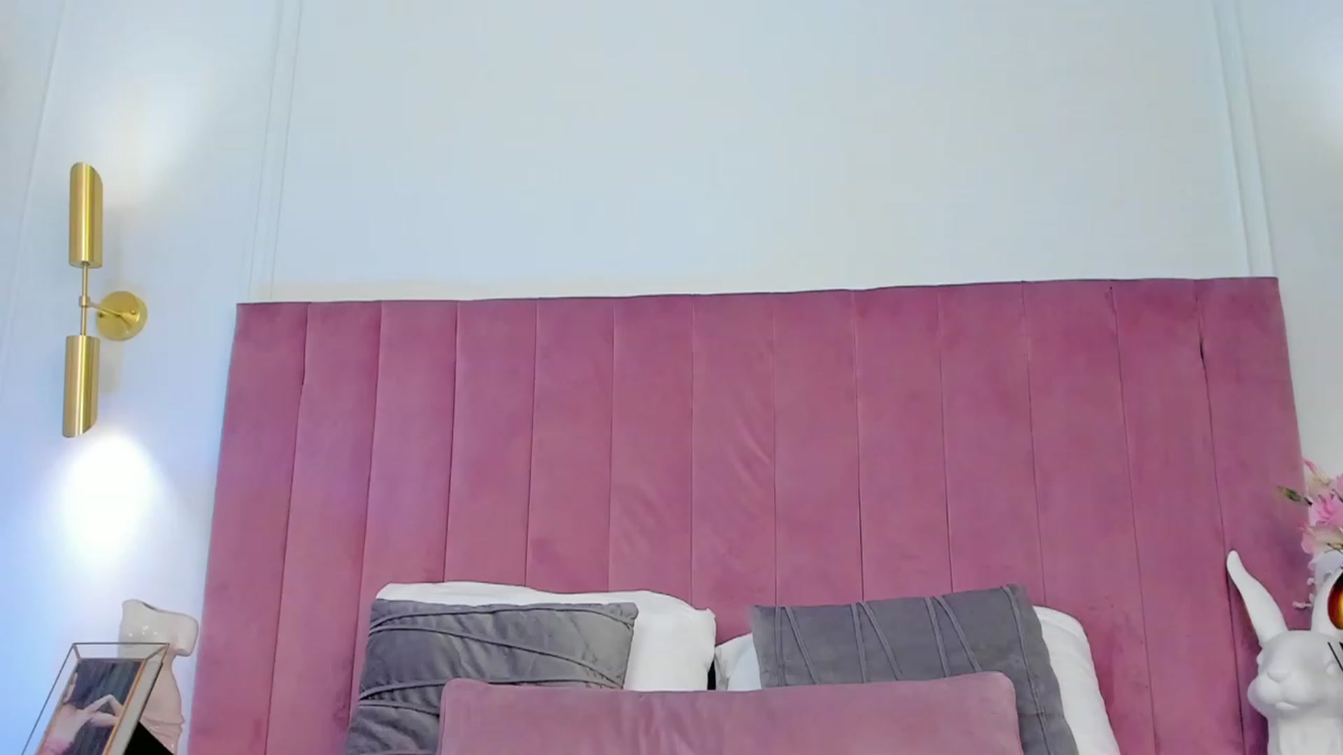 Gallery image thumbnail from ElsaYoung's myfreecams stream on, 11/08/2023, 05:04 image 19 of 20