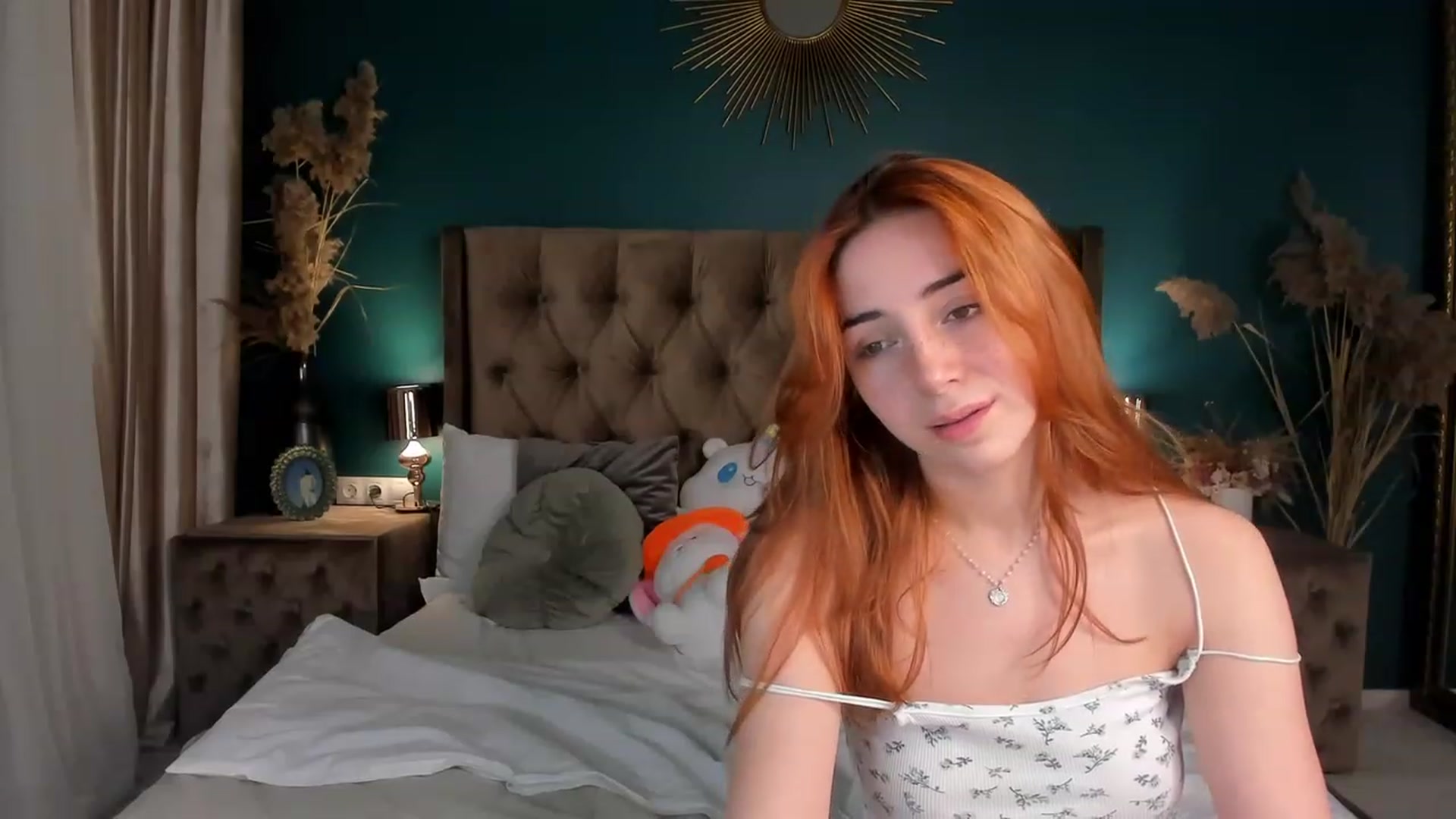 Gallery image thumbnail from ElsaYoung's myfreecams stream on, 11/09/2023, 20:41 image 15 of 20