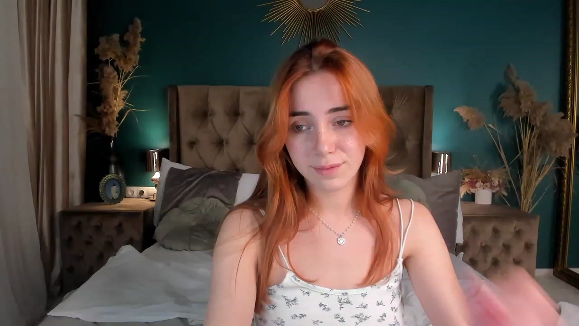 Gallery image thumbnail from ElsaYoung's myfreecams stream on, 11/09/2023, 23:07 image 3 of 20