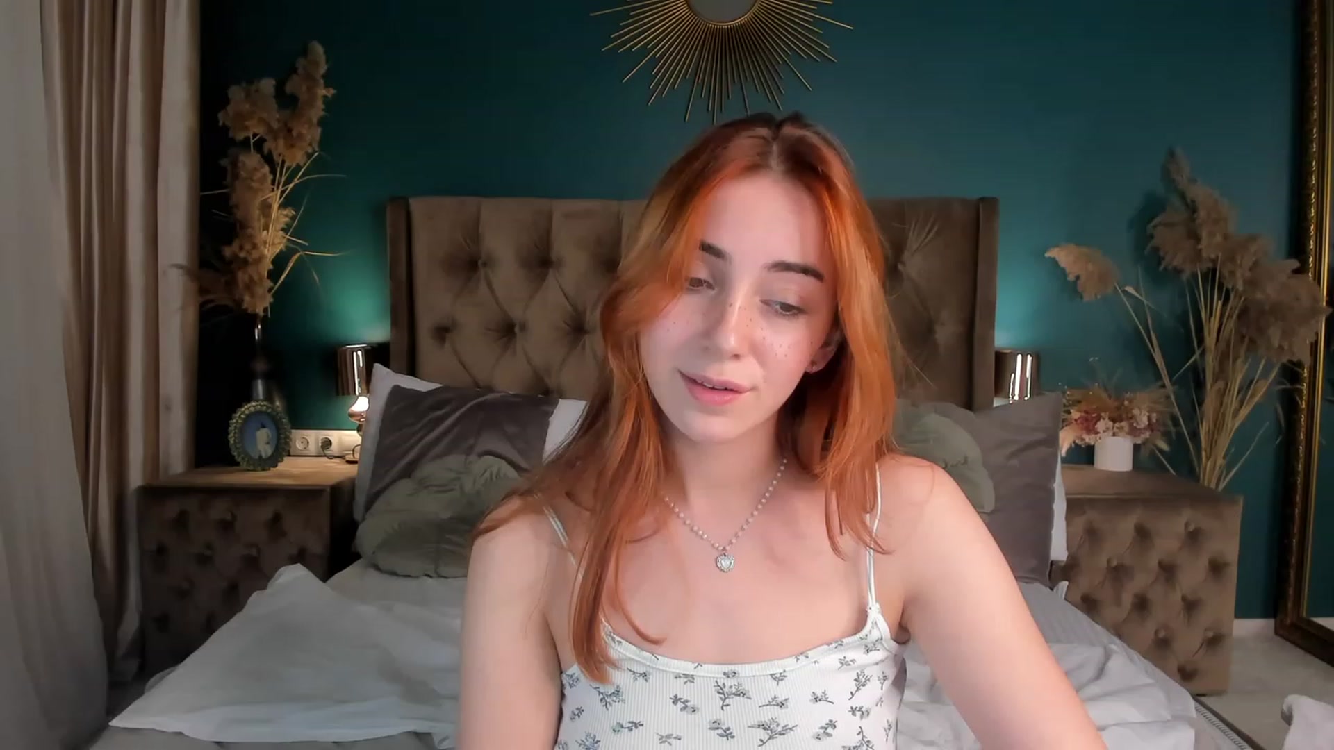 Gallery image thumbnail from ElsaYoung's myfreecams stream on, 11/09/2023, 23:07 image 5 of 20