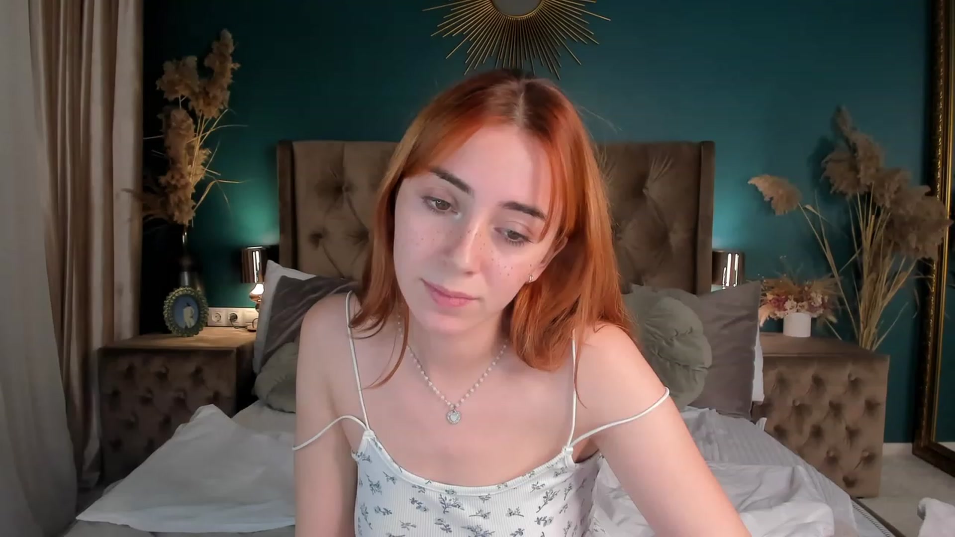 Gallery image thumbnail from ElsaYoung's myfreecams stream on, 11/09/2023, 23:07 image 15 of 20