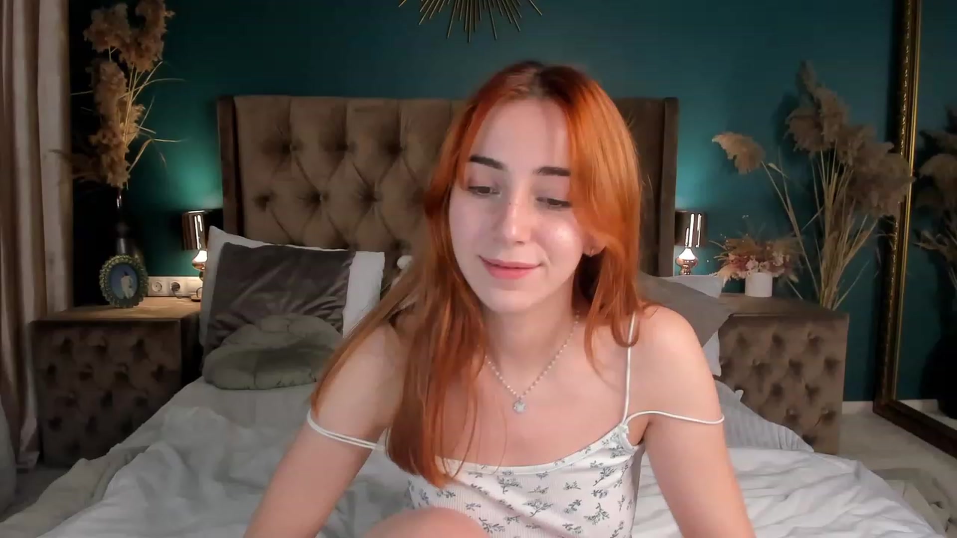 Gallery image thumbnail from ElsaYoung's myfreecams stream on, 11/10/2023, 03:37 image 13 of 20