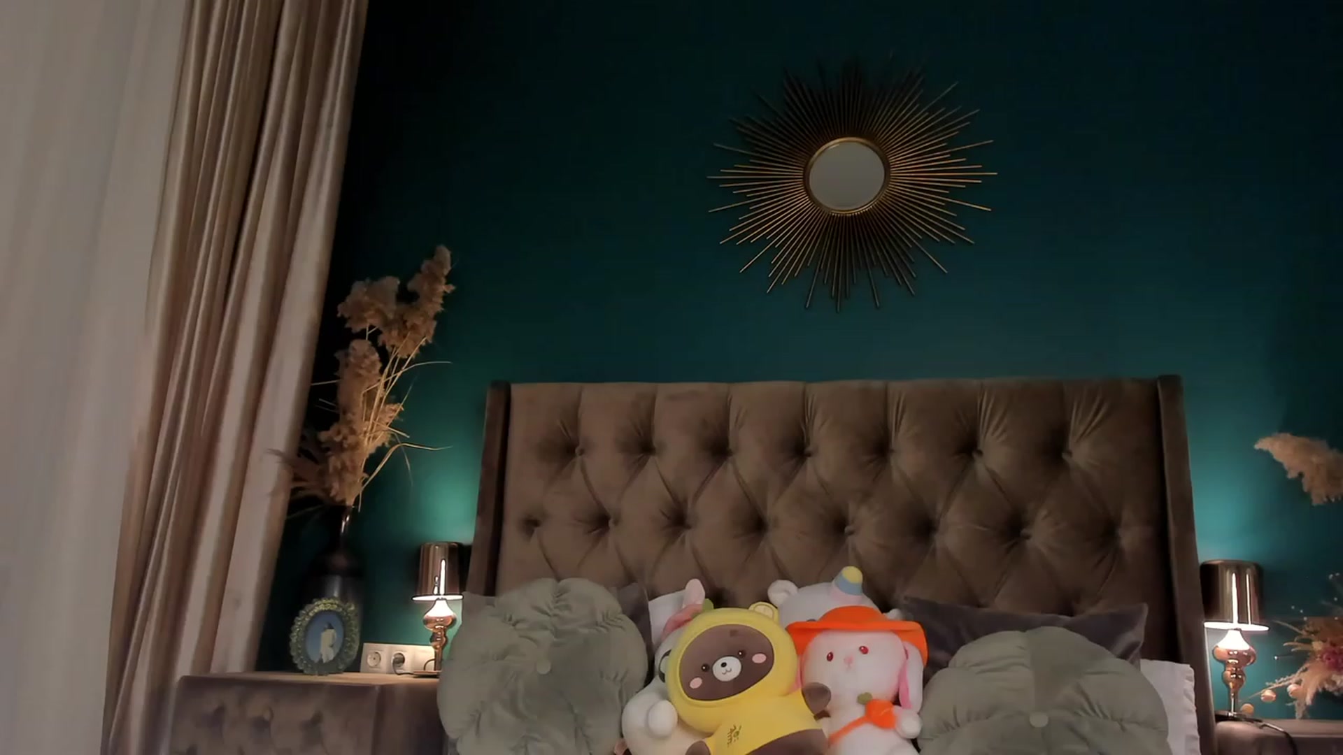 Gallery image thumbnail from ElsaYoung's myfreecams stream on, 11/11/2023, 22:27 image 18 of 20