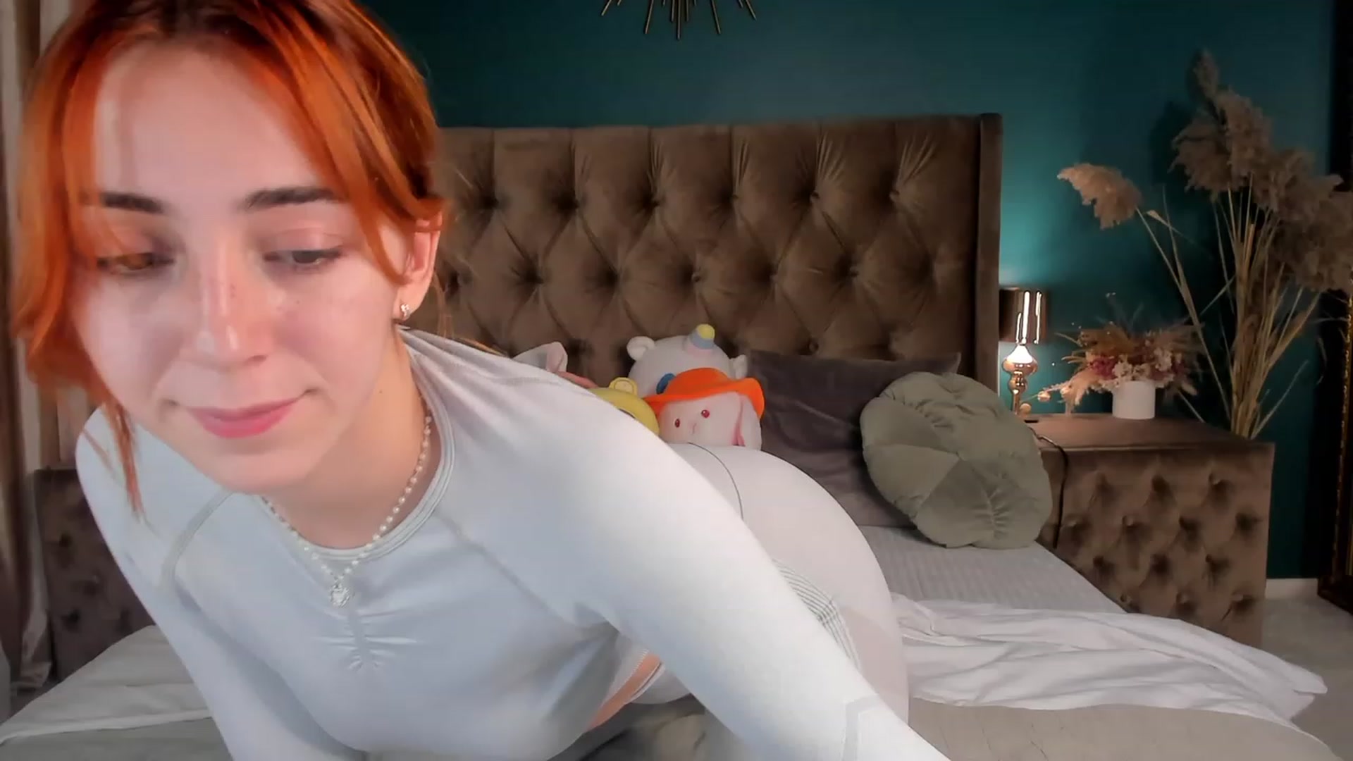 Gallery image thumbnail from ElsaYoung's myfreecams stream on, 11/12/2023, 02:08 image 14 of 20