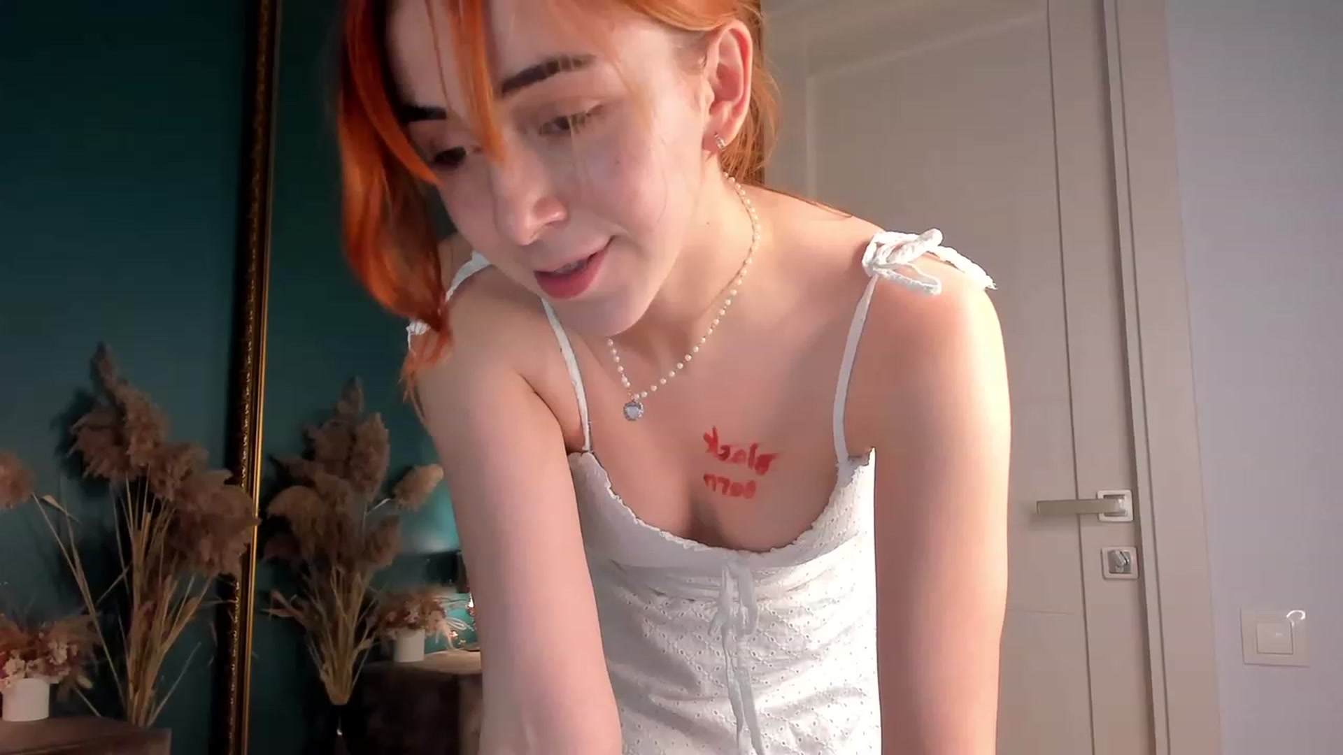 Gallery image thumbnail from ElsaYoung's myfreecams stream on, 11/12/2023, 02:08 image 5 of 20