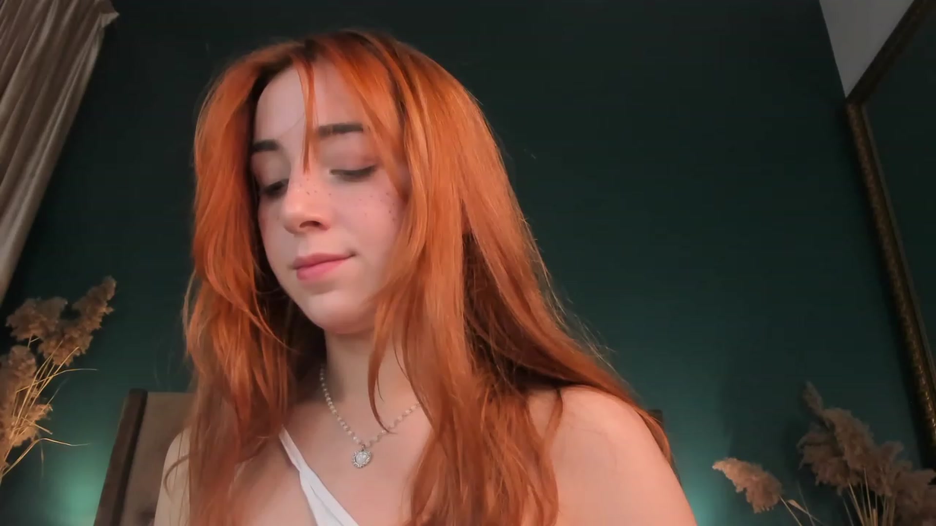 Gallery image thumbnail from ElsaYoung's myfreecams stream on, 11/12/2023, 21:43 image 1 of 20
