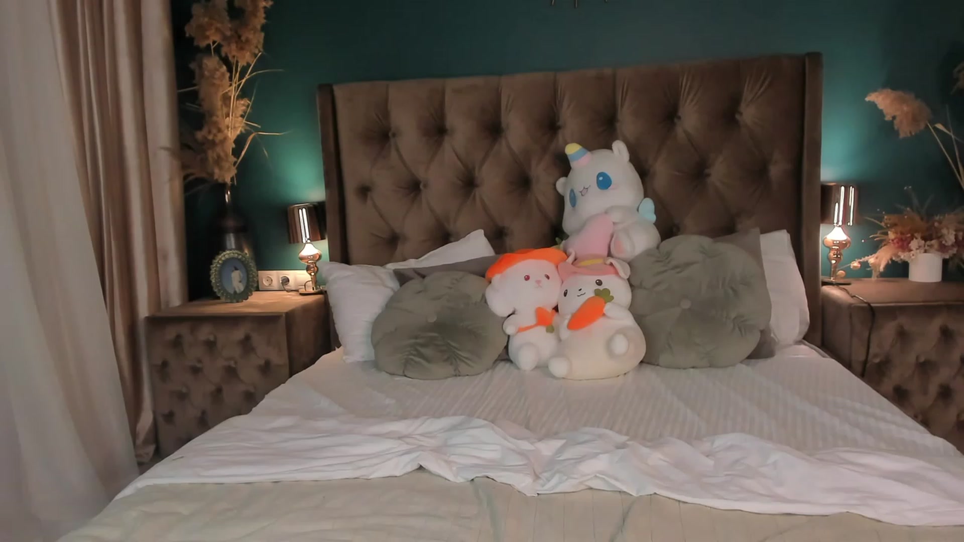 Gallery image thumbnail from ElsaYoung's myfreecams stream on, 11/12/2023, 21:43 image 19 of 20