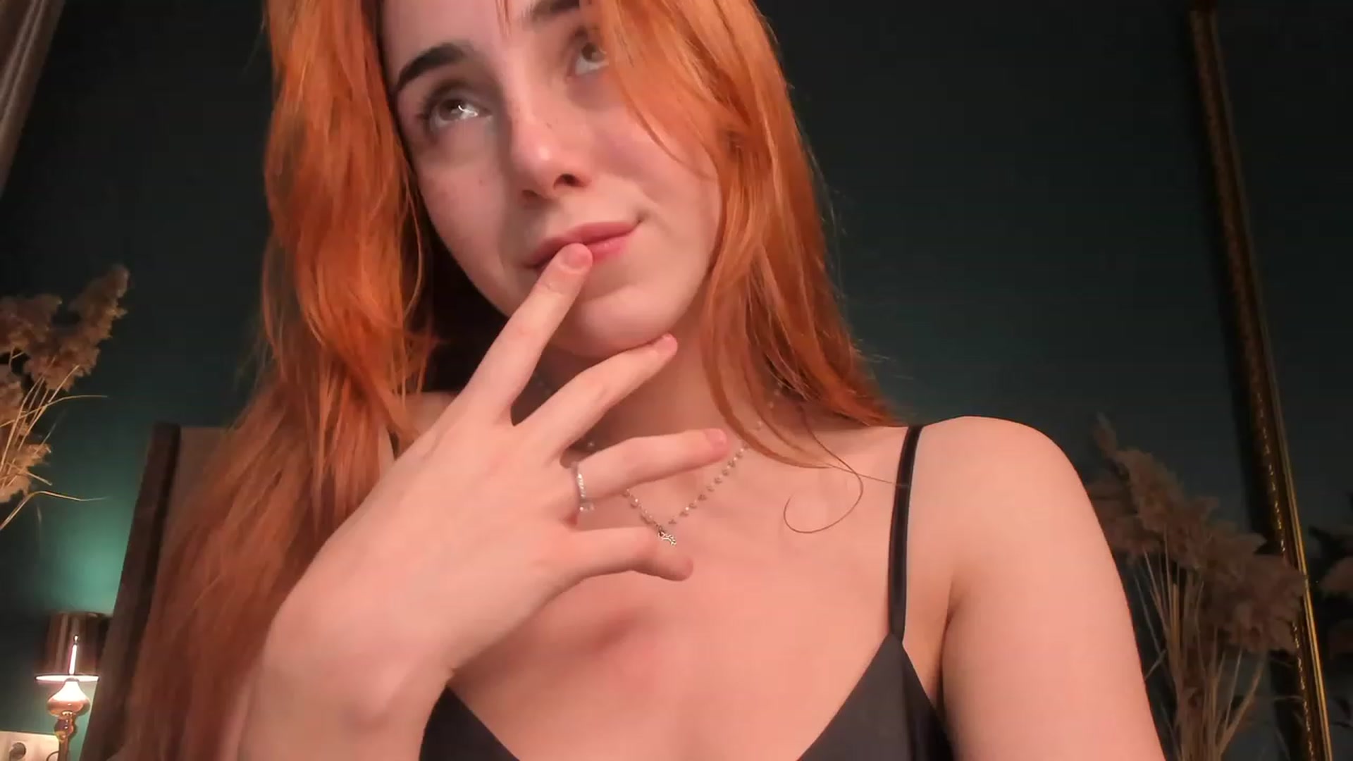 Gallery image thumbnail from ElsaYoung's myfreecams stream on, 11/13/2023, 05:15 image 1 of 20