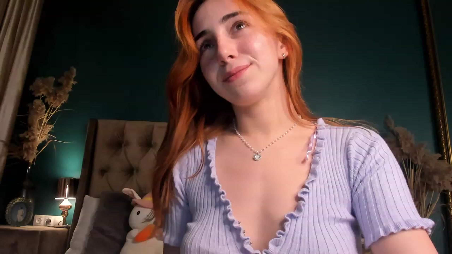 Gallery image thumbnail from ElsaYoung's myfreecams stream on, 11/14/2023, 17:14 image 10 of 20