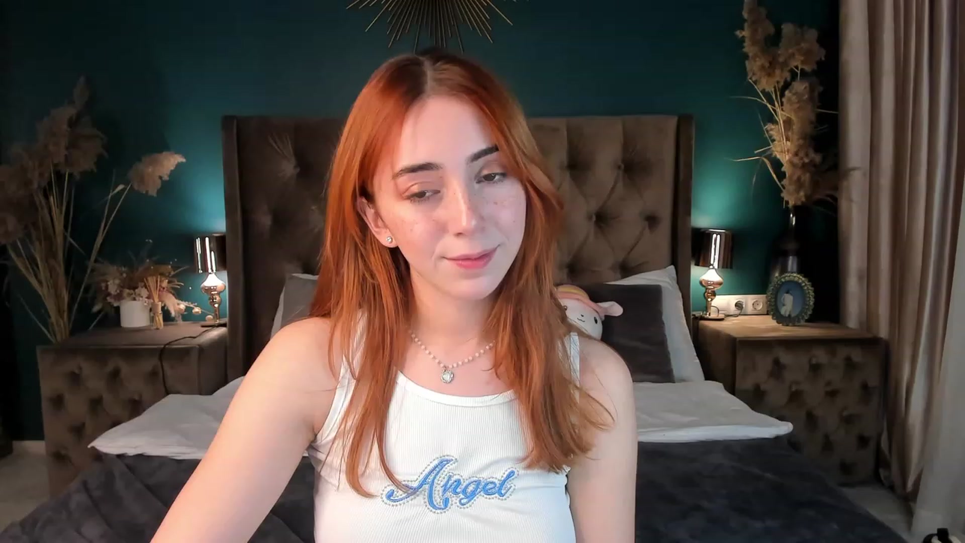 Gallery image thumbnail from ElsaYoung's myfreecams stream on, 11/19/2023, 20:54 image 11 of 20