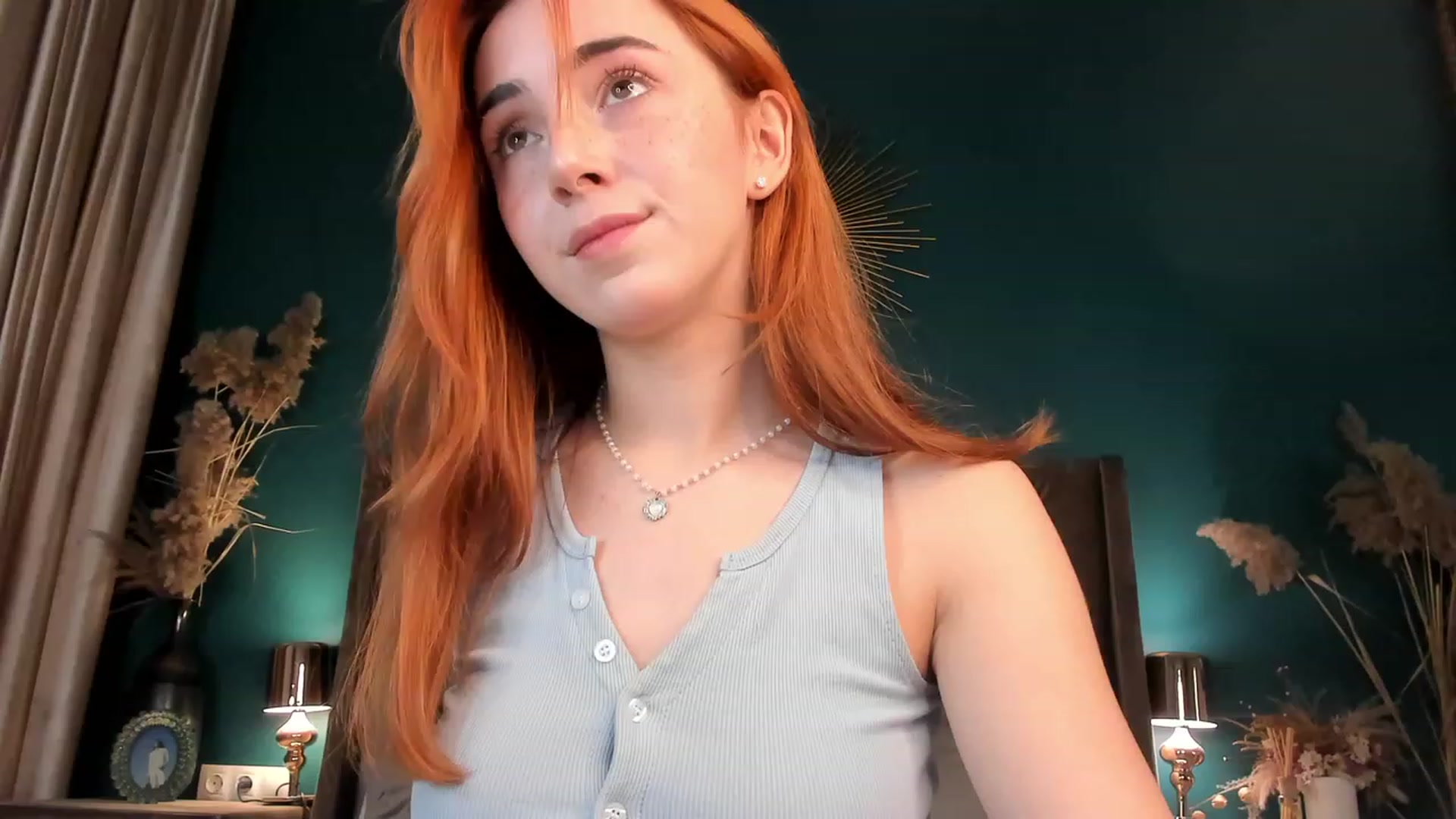 Gallery image thumbnail from ElsaYoung's myfreecams stream on, 11/21/2023, 14:13 image 16 of 20