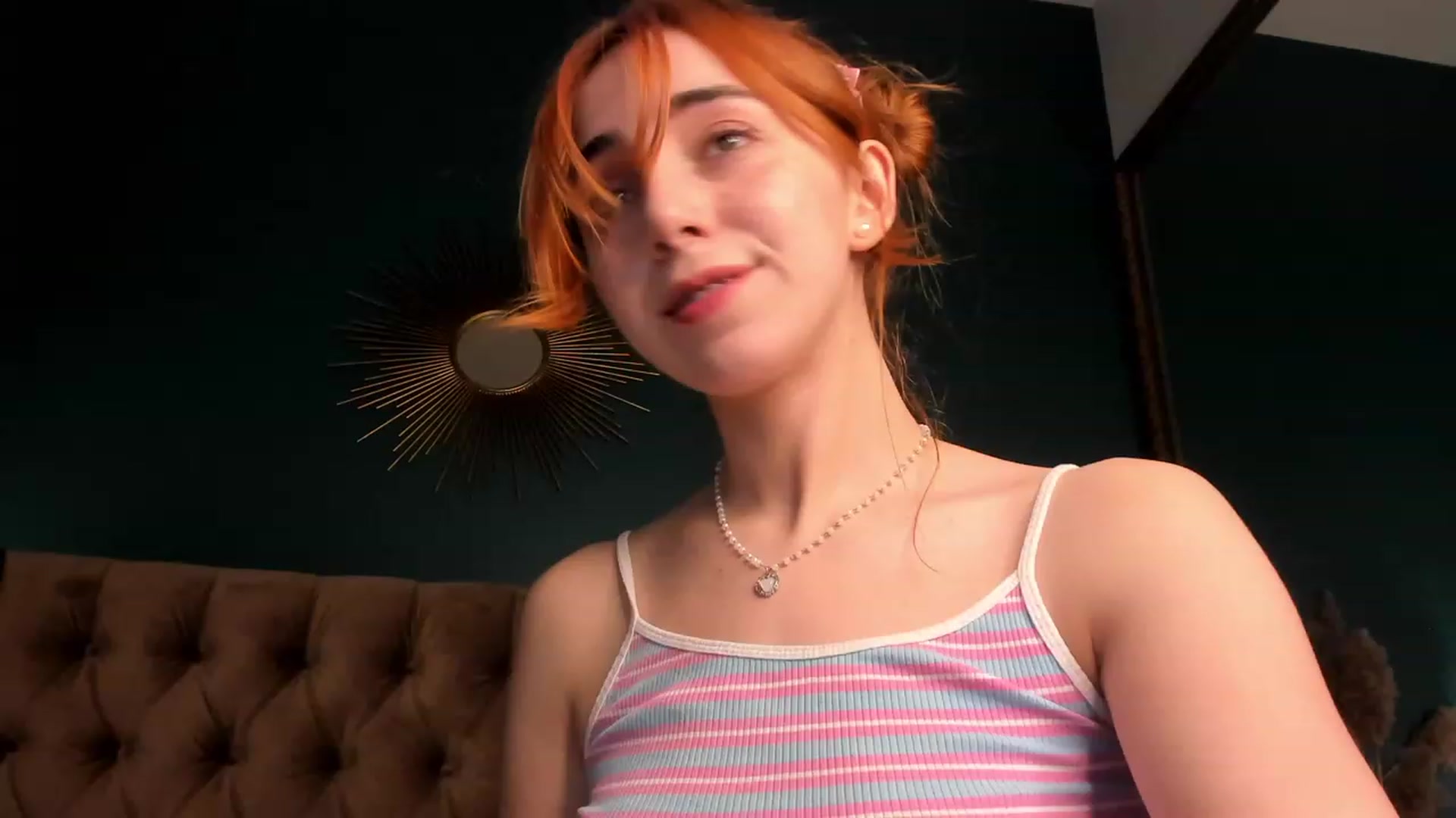 Gallery image thumbnail from ElsaYoung's myfreecams stream on, 11/24/2023, 20:29 image 12 of 20