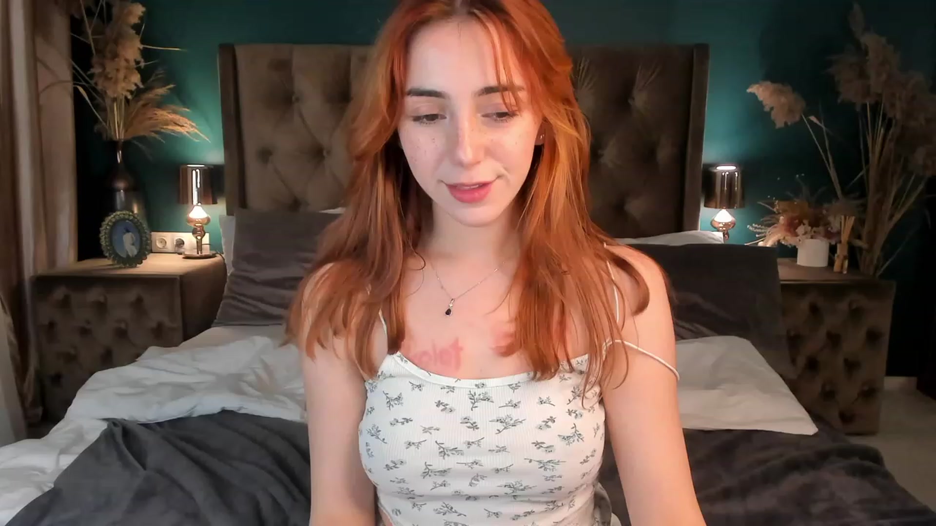 Gallery image thumbnail from ElsaYoung's myfreecams stream on, 11/26/2023, 07:28 image 19 of 20