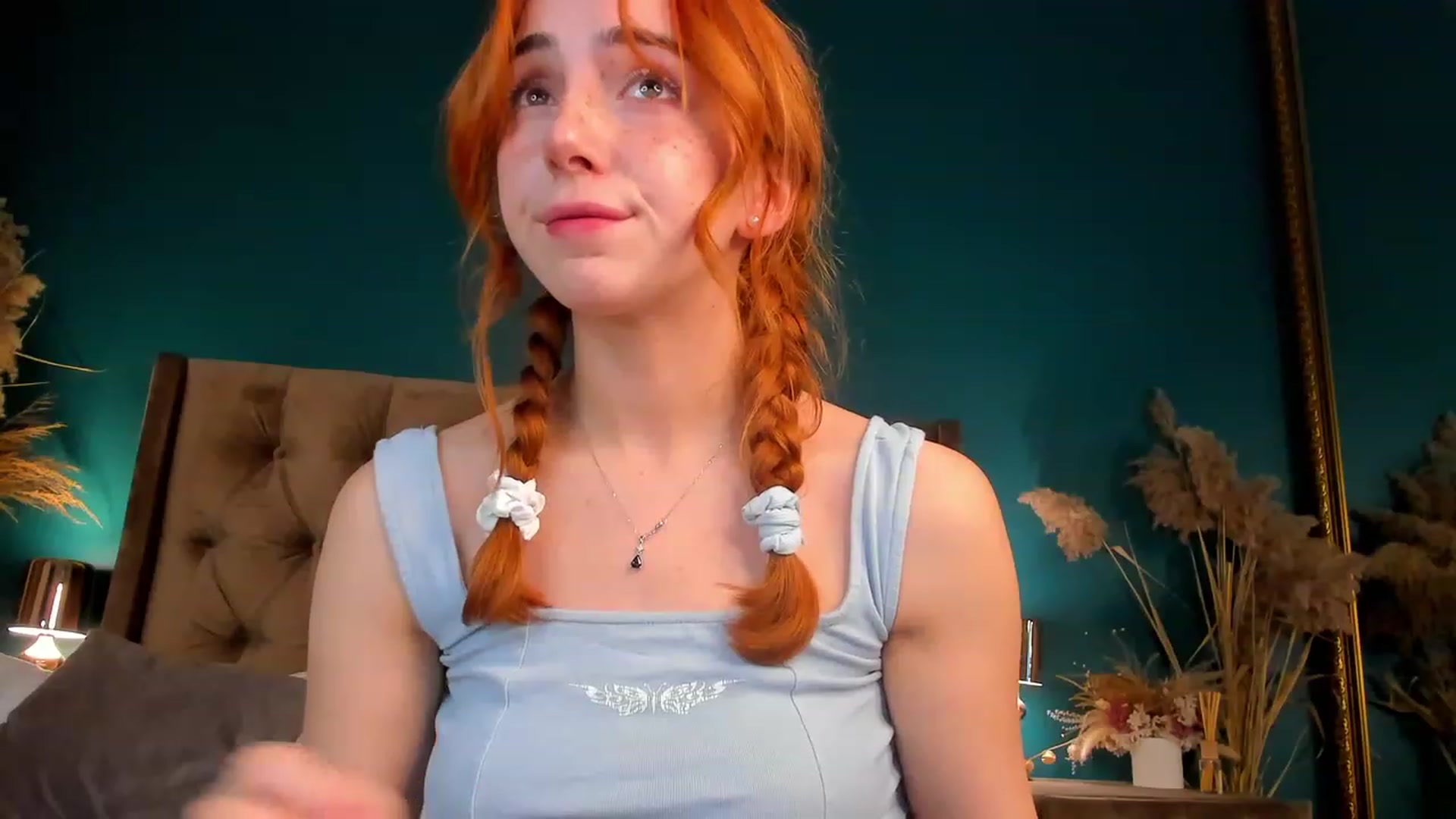 Gallery image thumbnail from ElsaYoung's myfreecams stream on, 11/28/2023, 14:58 image 9 of 20