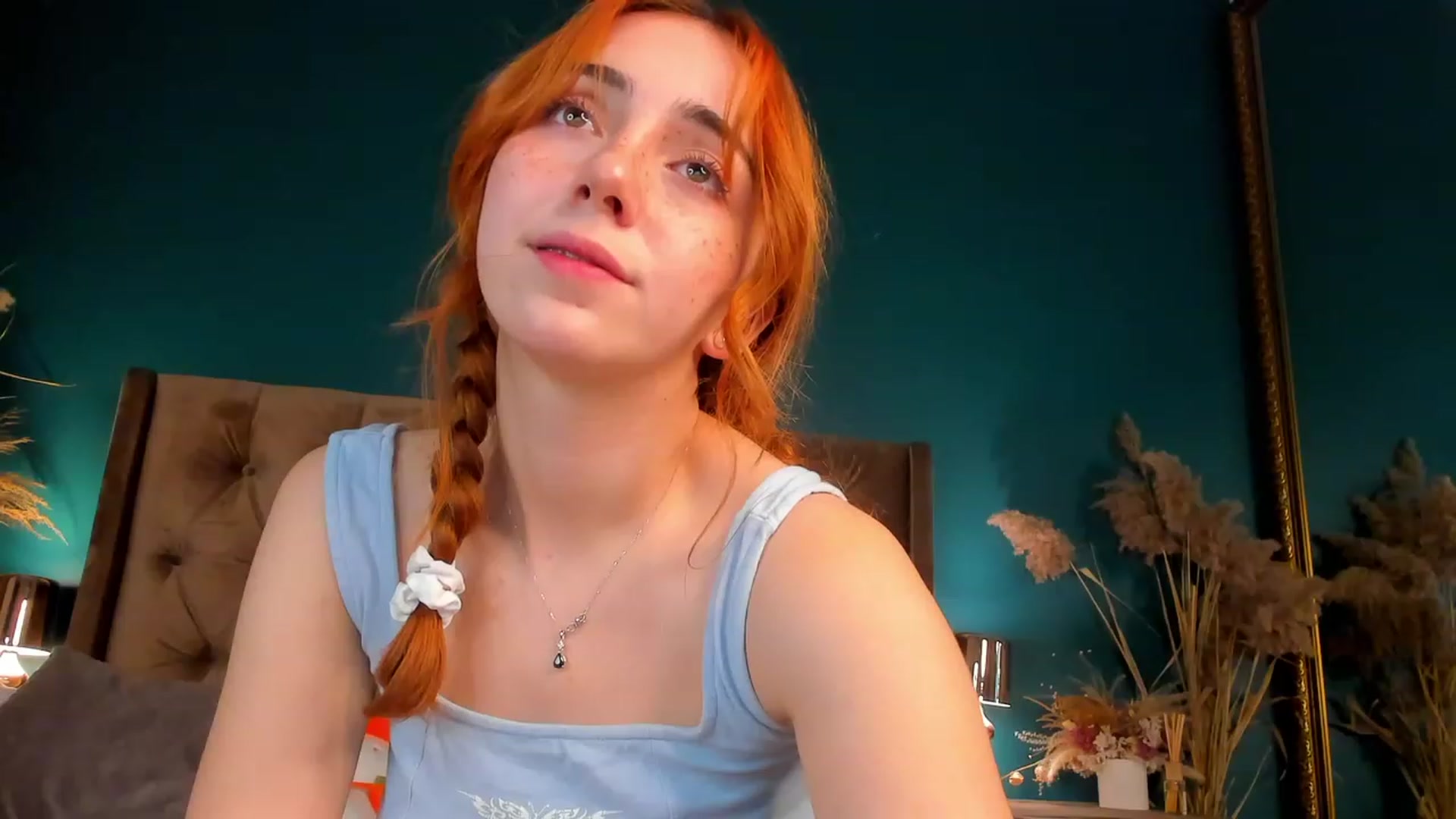 Gallery image thumbnail from ElsaYoung's myfreecams stream on, 11/28/2023, 14:58 image 15 of 20