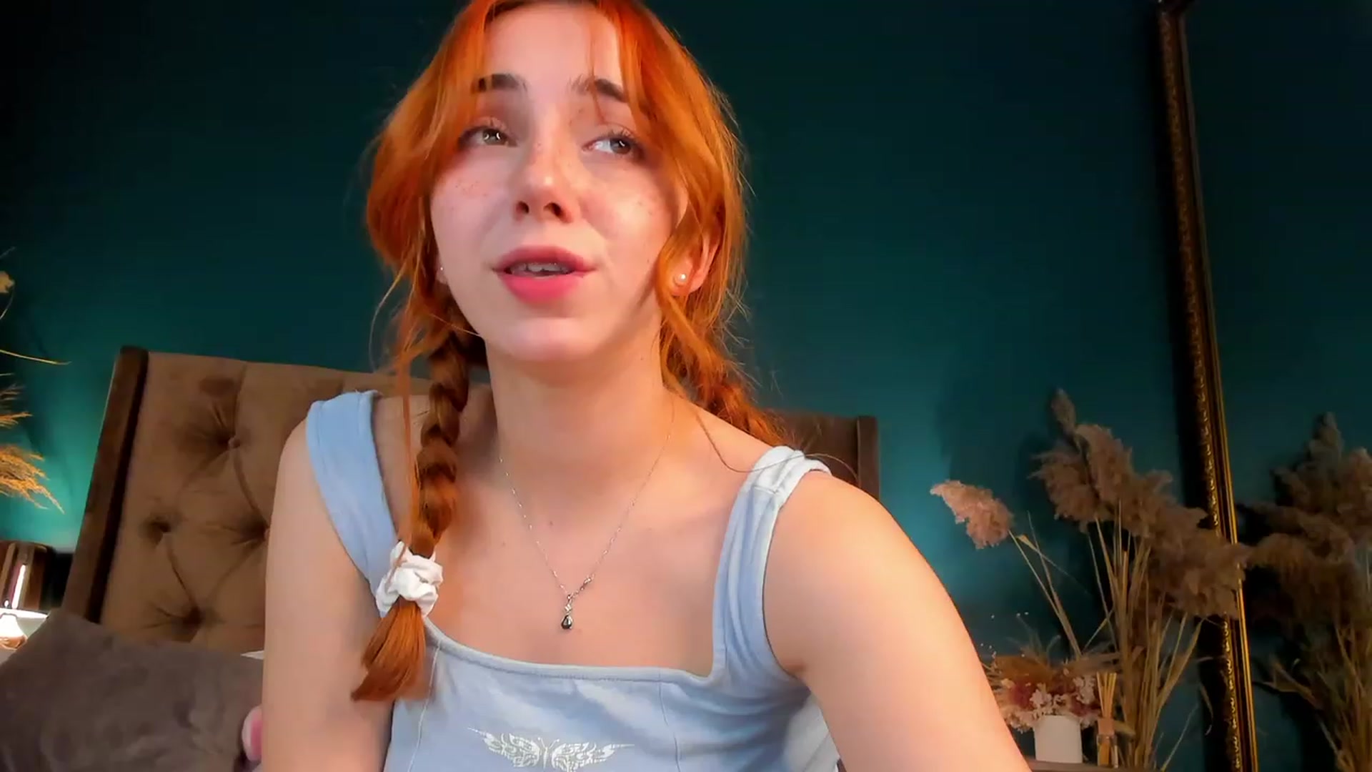 Gallery image thumbnail from ElsaYoung's myfreecams stream on, 11/28/2023, 14:58 image 13 of 20