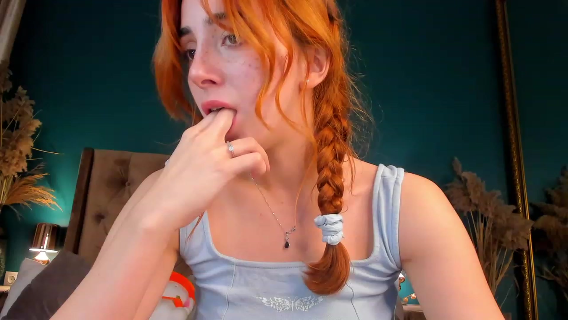 Gallery image thumbnail from ElsaYoung's myfreecams stream on, 11/28/2023, 16:03 image 11 of 20