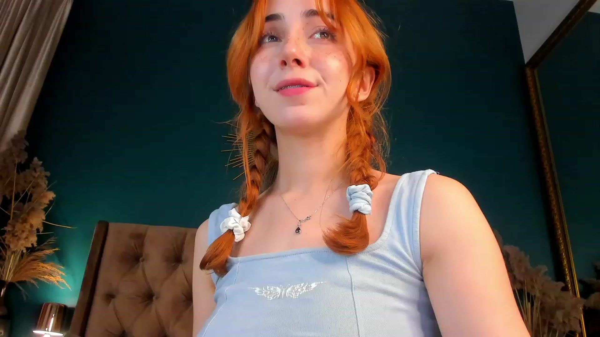 Gallery image thumbnail from ElsaYoung's myfreecams stream on, 11/28/2023, 16:03 image 6 of 20