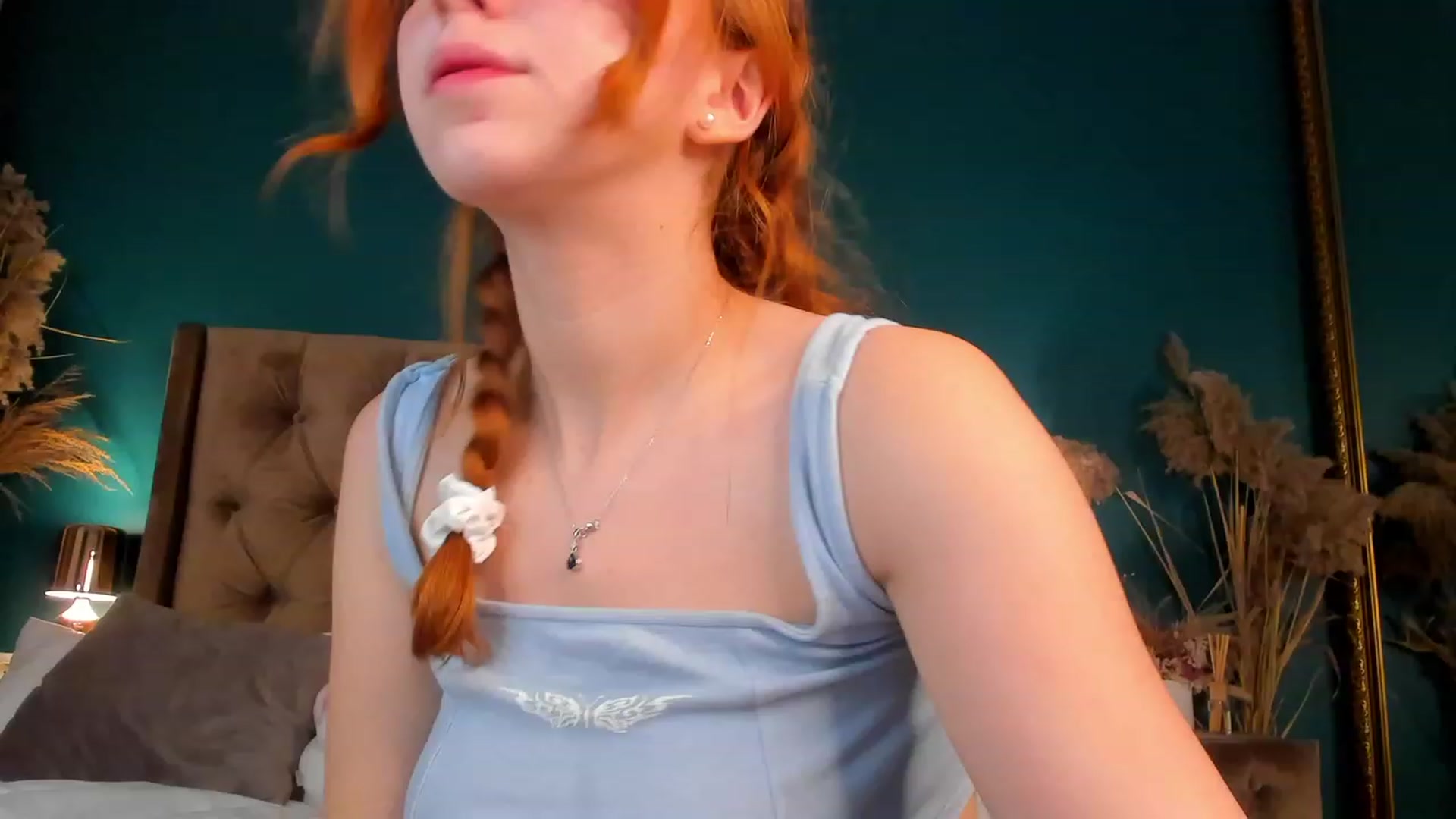 Gallery image thumbnail from ElsaYoung's myfreecams stream on, 11/28/2023, 17:25 image 13 of 20