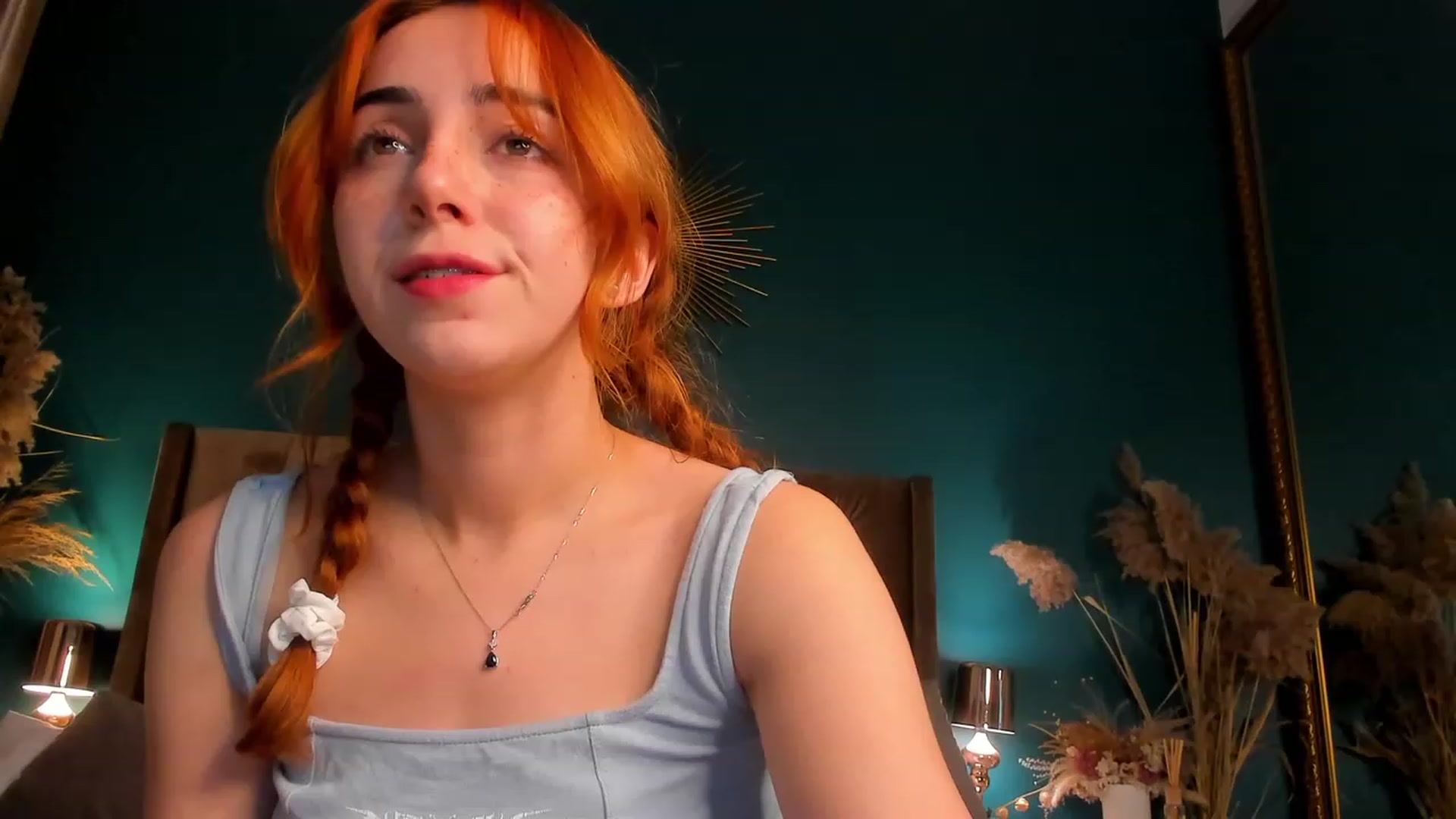 Gallery image thumbnail from ElsaYoung's myfreecams stream on, 11/28/2023, 17:25 image 1 of 20