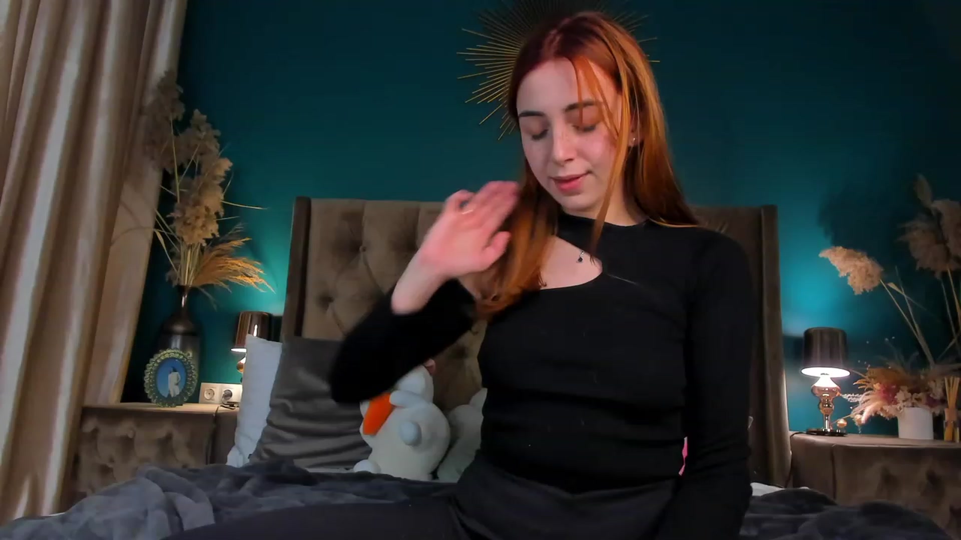 Gallery image thumbnail from ElsaYoung's myfreecams stream on, 11/30/2023, 18:22 image 20 of 20
