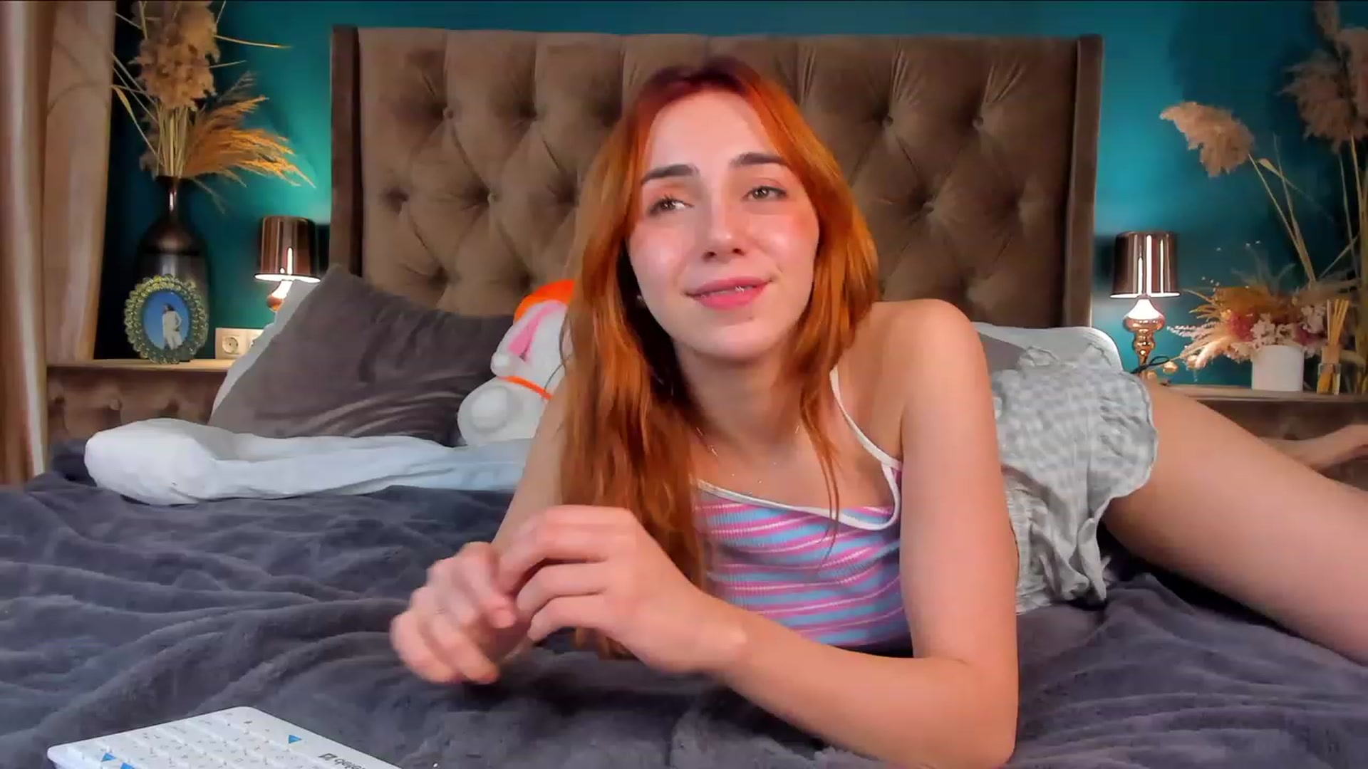 Gallery image thumbnail from ElsaYoung's myfreecams stream on, 12/01/2023, 11:24 image 5 of 20