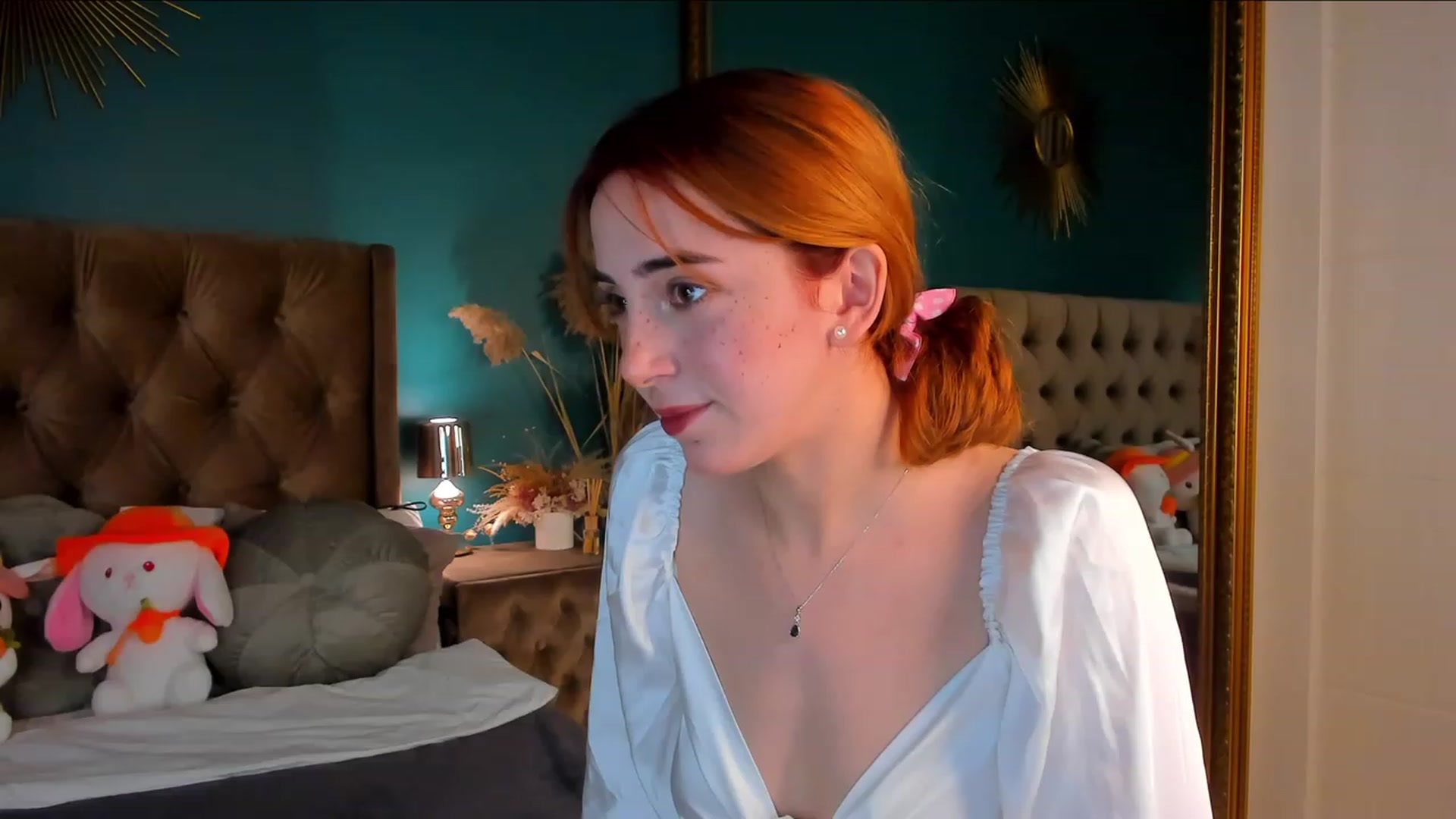 Gallery image thumbnail from ElsaYoung's myfreecams stream on, 12/02/2023, 06:43 image 6 of 20