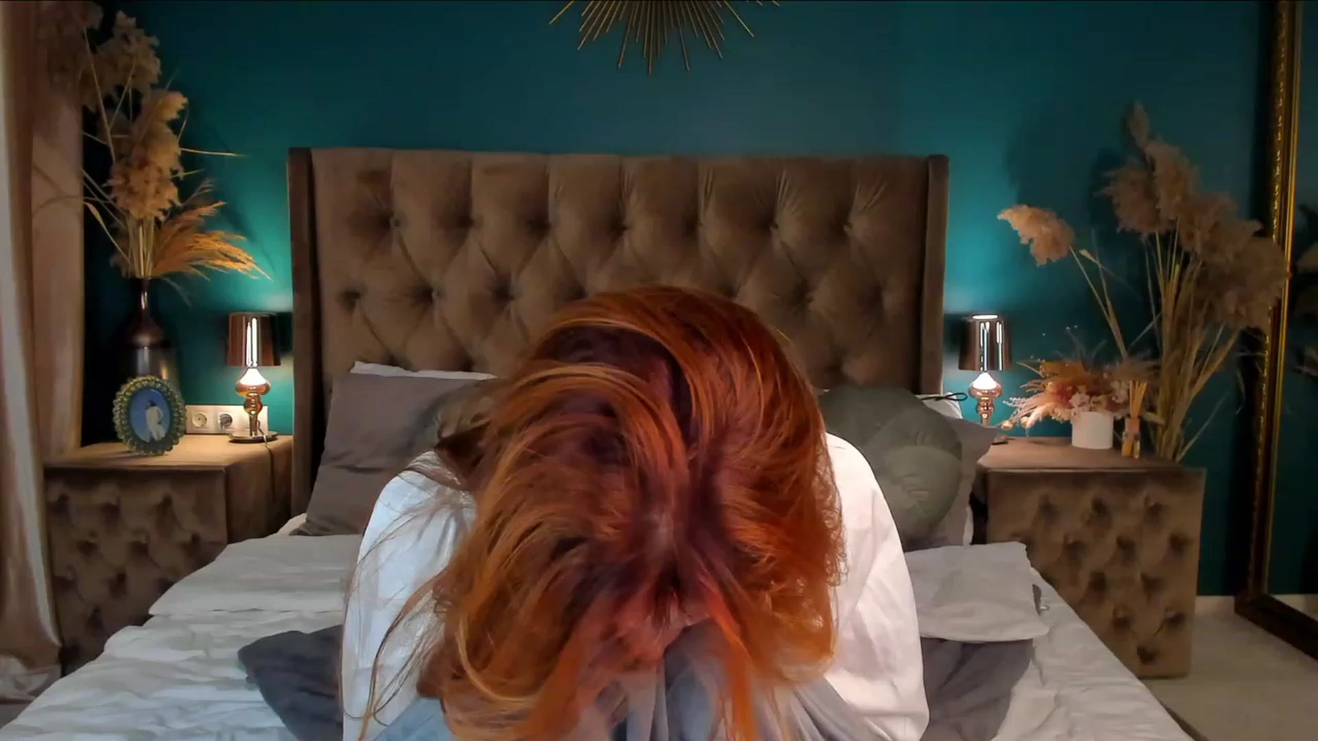 Gallery image thumbnail from ElsaYoung's myfreecams stream on, 12/02/2023, 08:41 image 13 of 20