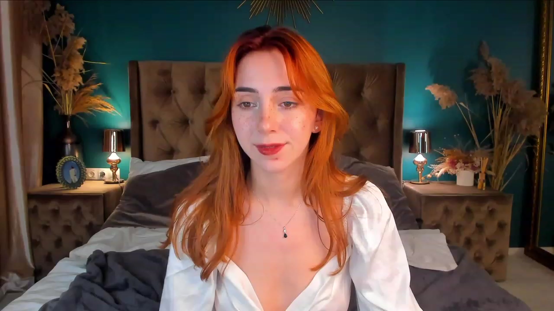 Gallery image thumbnail from ElsaYoung's myfreecams stream on, 12/02/2023, 09:35 image 4 of 20