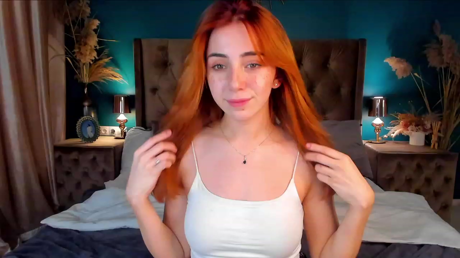 Gallery image thumbnail from ElsaYoung's myfreecams stream on, 12/03/2023, 10:08 image 1 of 20
