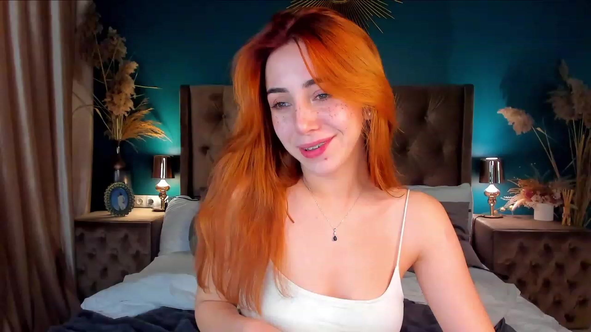 Gallery image thumbnail from ElsaYoung's myfreecams stream on, 12/03/2023, 11:58 image 1 of 20