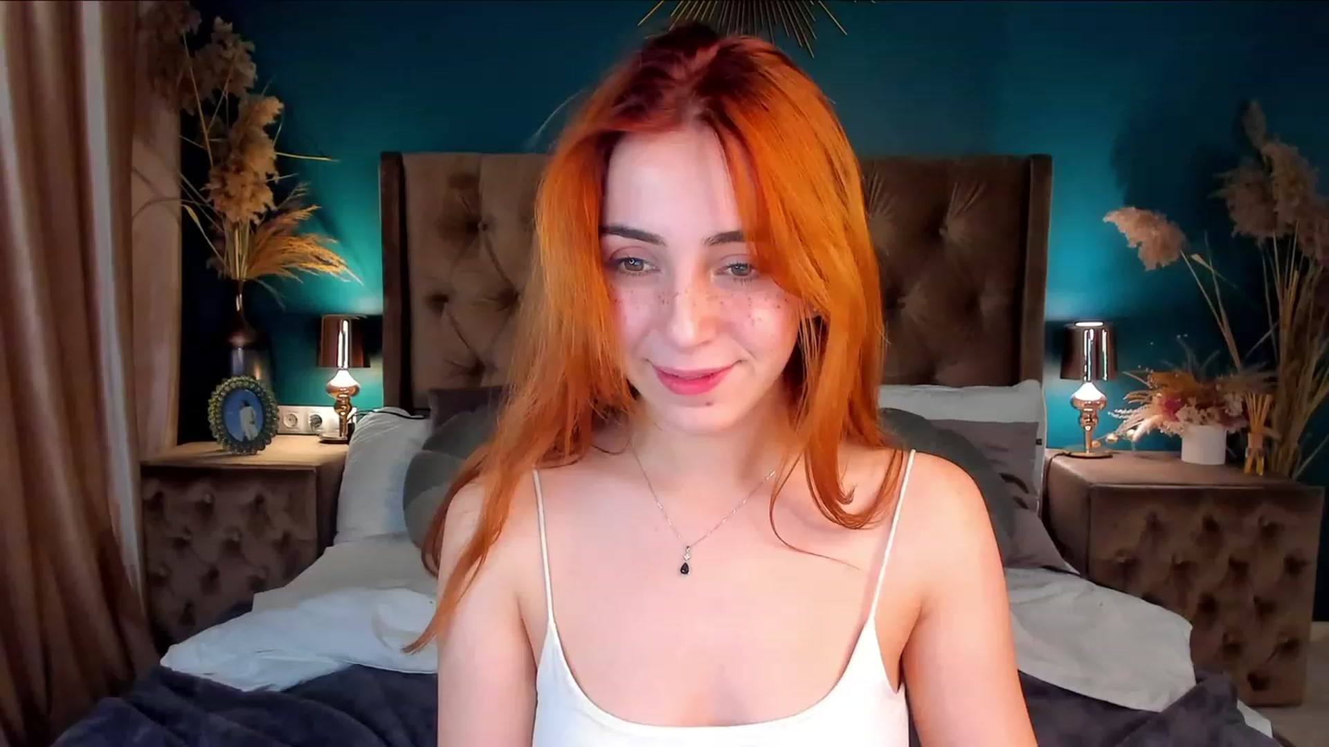 Gallery image thumbnail from ElsaYoung's myfreecams stream on, 12/03/2023, 11:58 image 20 of 20