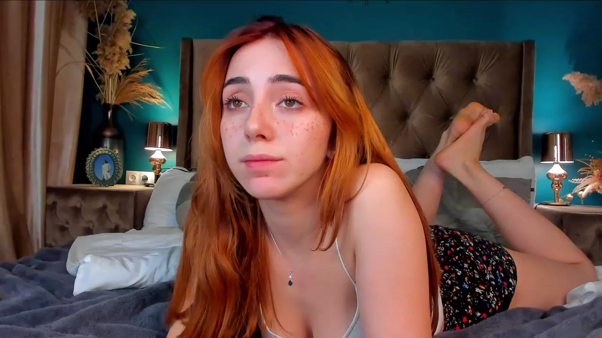 Gallery image thumbnail from ElsaYoung's myfreecams stream on, 12/03/2023, 13:07 image 2 of 20