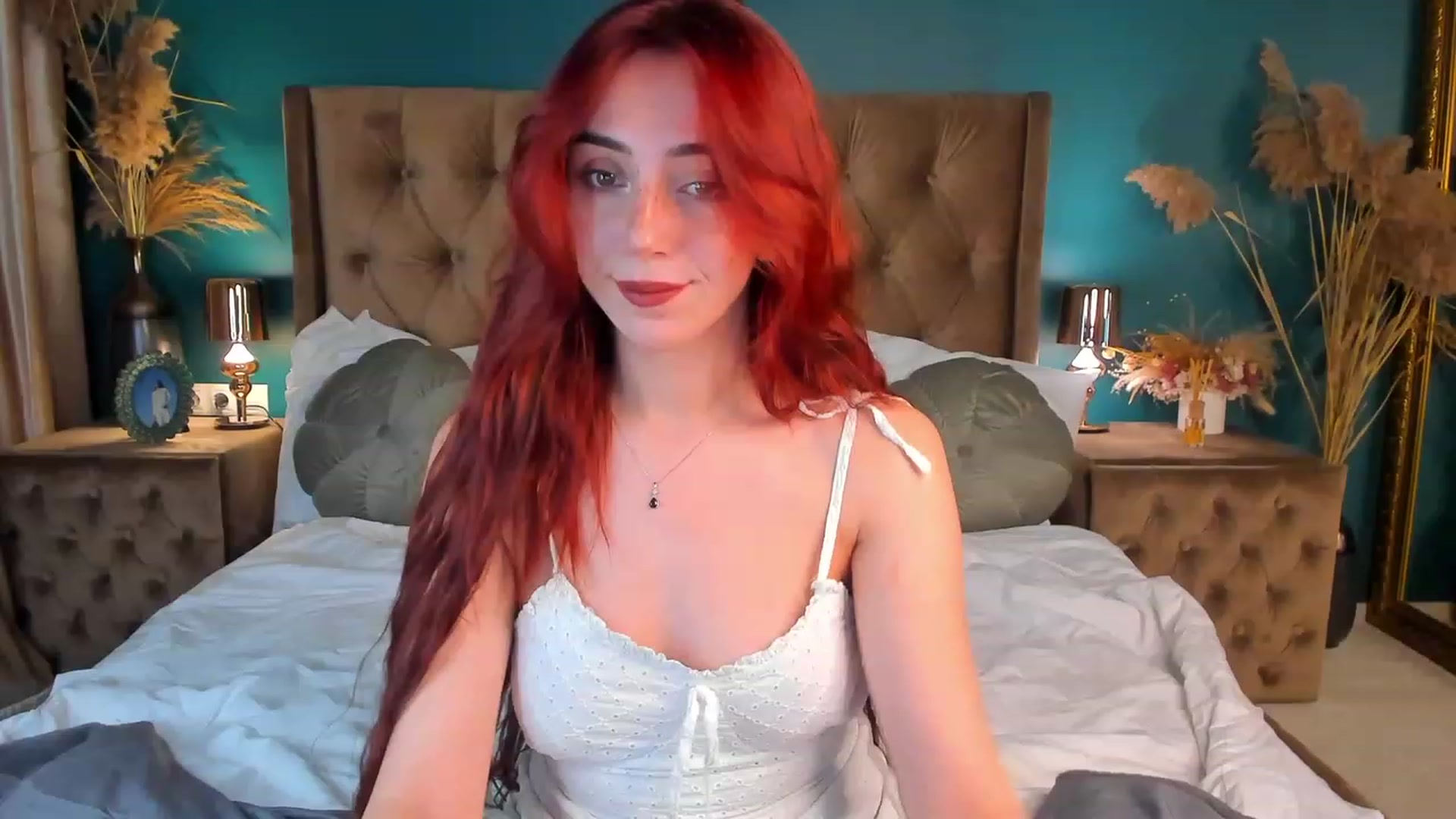 Gallery image thumbnail from ElsaYoung's myfreecams stream on, 12/09/2023, 22:35 image 19 of 20