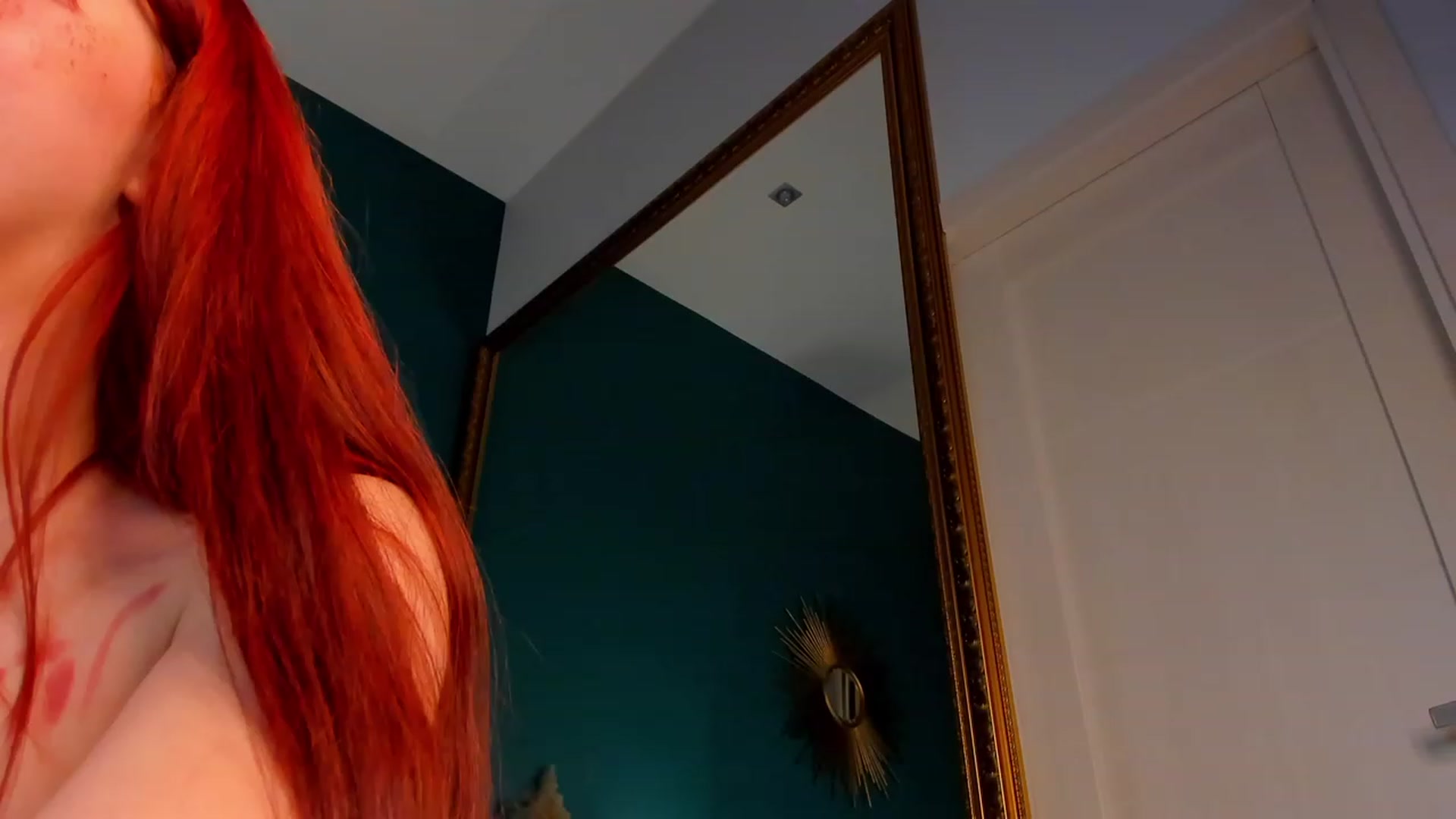 Gallery image thumbnail from ElsaYoung's myfreecams stream on, 12/11/2023, 01:15 image 16 of 20