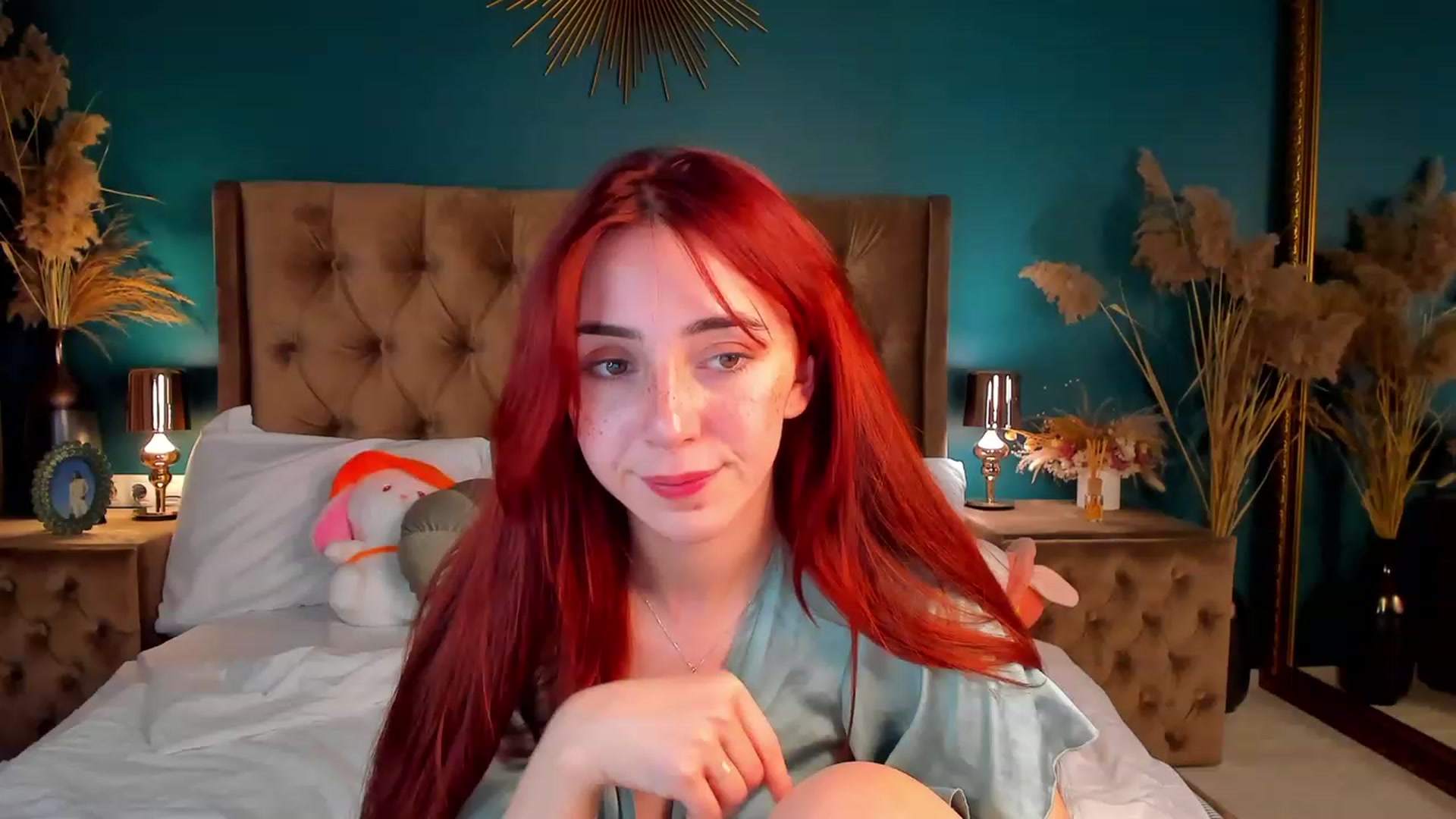Gallery image thumbnail from ElsaYoung's myfreecams stream on, 12/11/2023, 04:24 image 8 of 20