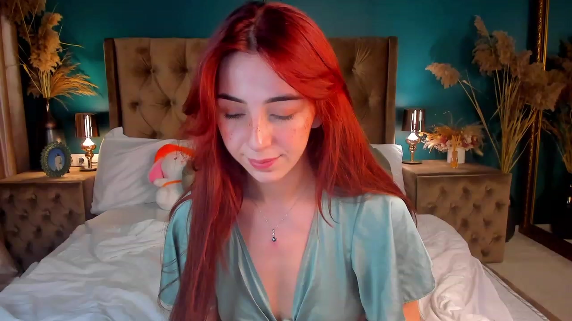 Gallery image thumbnail from ElsaYoung's myfreecams stream on, 12/11/2023, 04:24 image 19 of 20