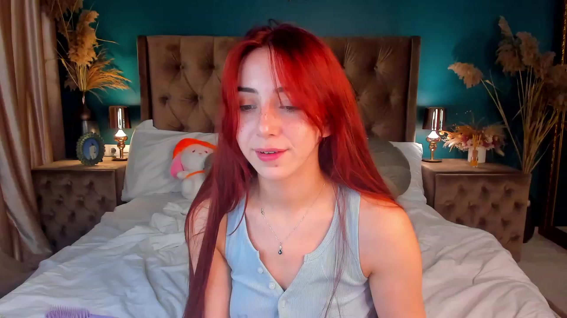 Gallery image thumbnail from ElsaYoung's myfreecams stream on, 12/11/2023, 06:08 image 14 of 20