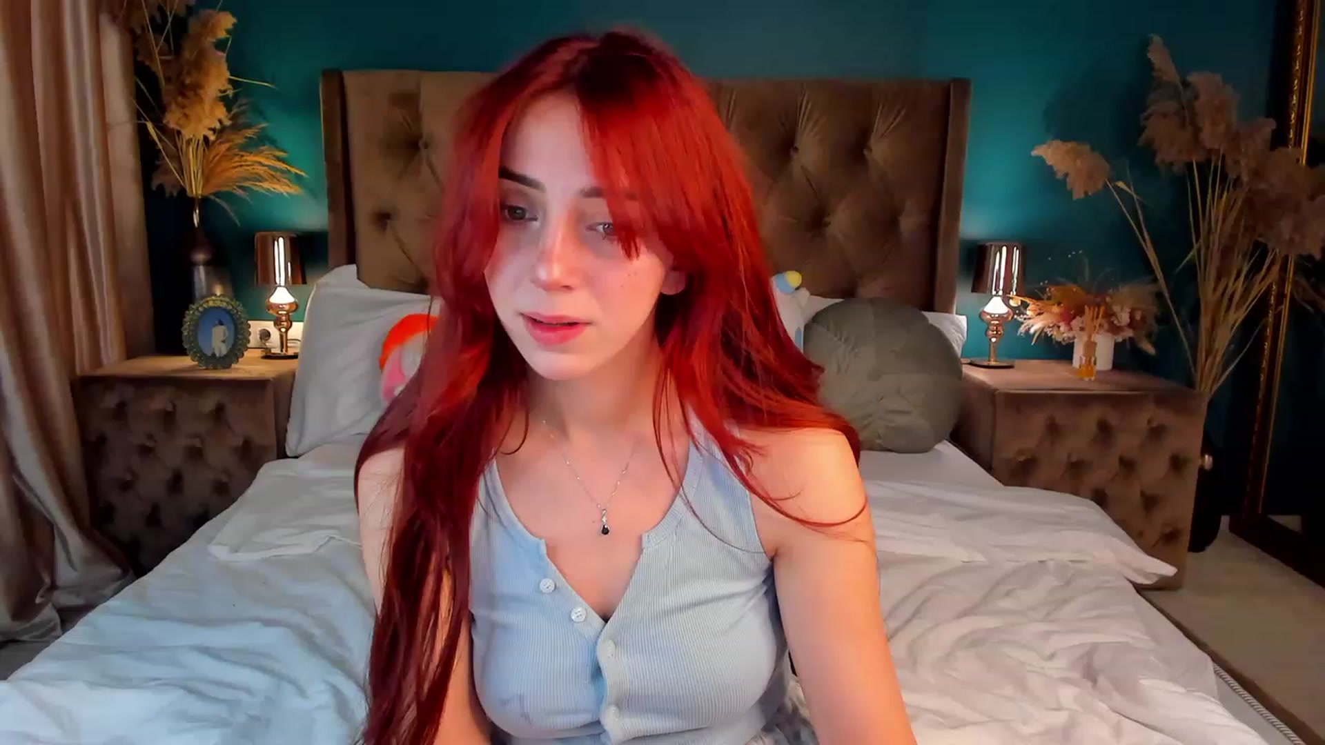 Gallery image thumbnail from ElsaYoung's myfreecams stream on, 12/12/2023, 13:40 image 3 of 20