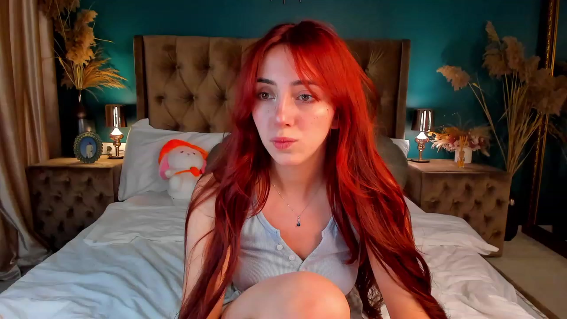 Gallery image thumbnail from ElsaYoung's myfreecams stream on, 12/12/2023, 13:40 image 15 of 20