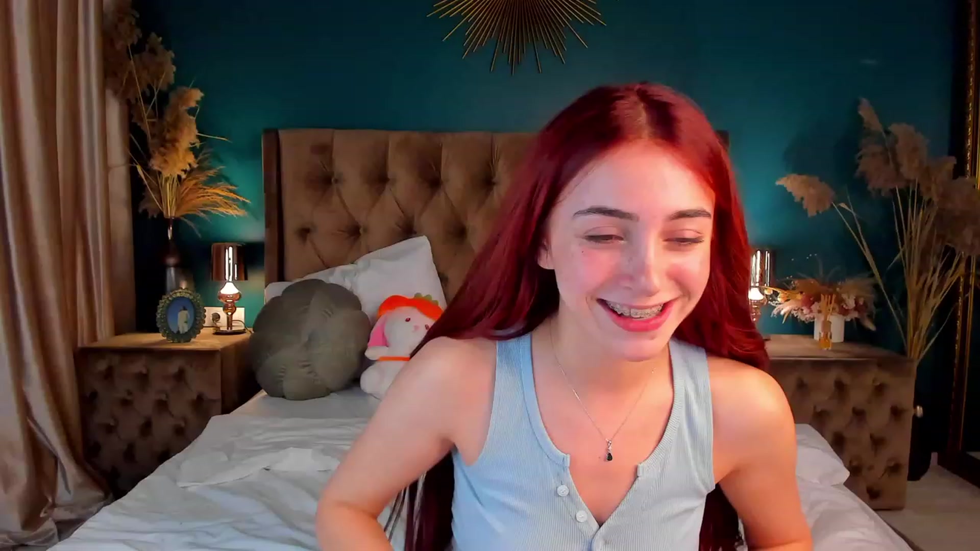 Gallery image thumbnail from ElsaYoung's myfreecams stream on, 12/12/2023, 14:51 image 6 of 20