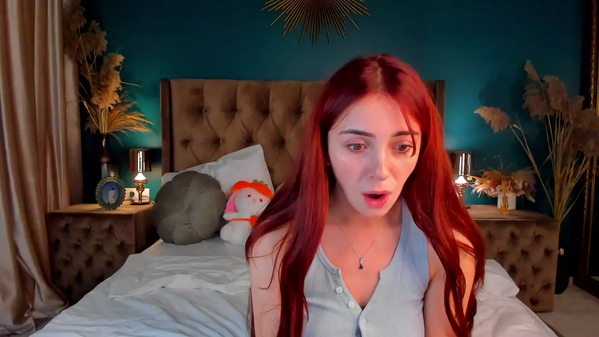Gallery image thumbnail from ElsaYoung's myfreecams stream on, 12/12/2023, 14:51 image 11 of 20