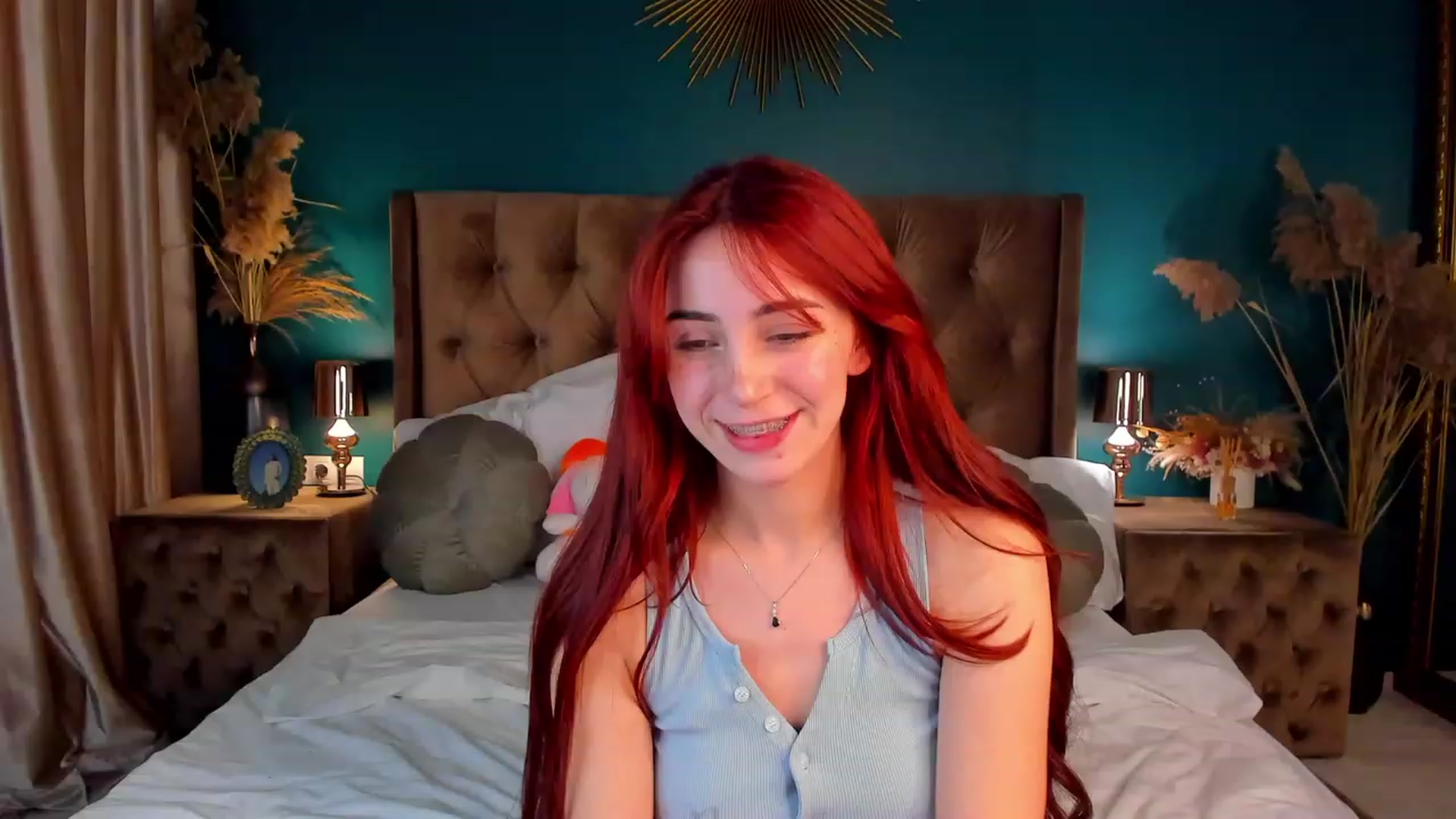Gallery image thumbnail from ElsaYoung's myfreecams stream on, 12/12/2023, 14:51 image 1 of 20