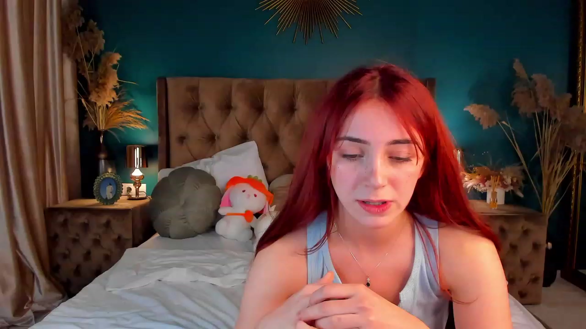 Gallery image thumbnail from ElsaYoung's myfreecams stream on, 12/12/2023, 14:51 image 15 of 20