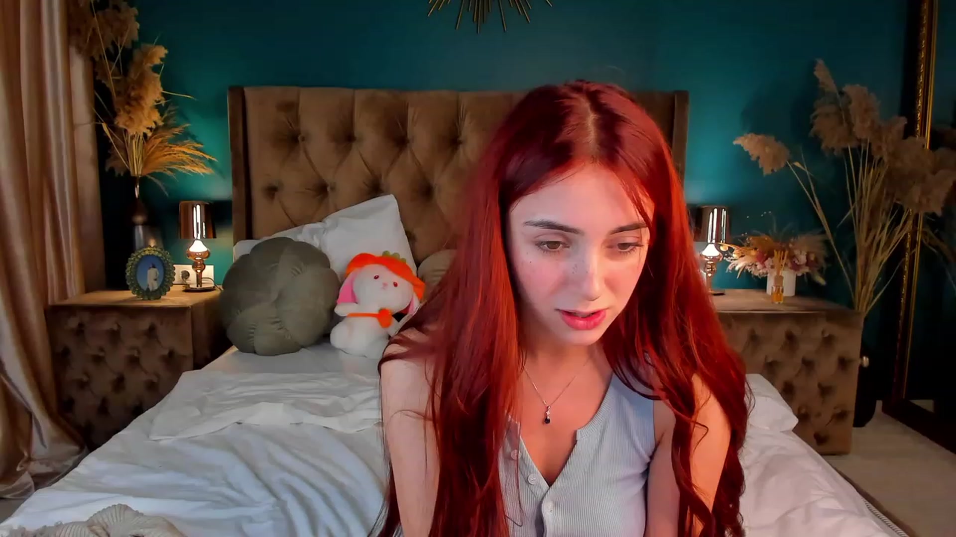 Gallery image thumbnail from ElsaYoung's myfreecams stream on, 12/12/2023, 15:25 image 1 of 20
