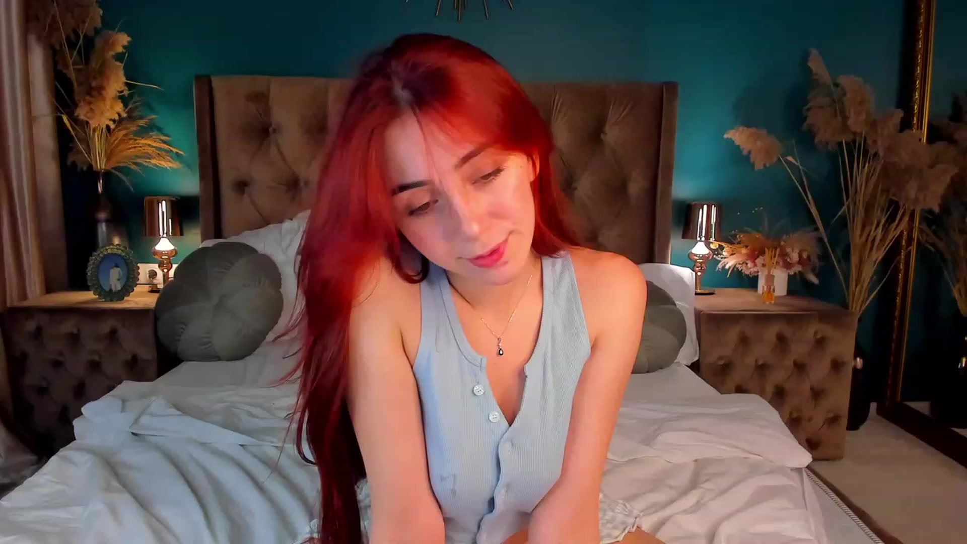 Gallery image thumbnail from ElsaYoung's myfreecams stream on, 12/12/2023, 17:38 image 2 of 20