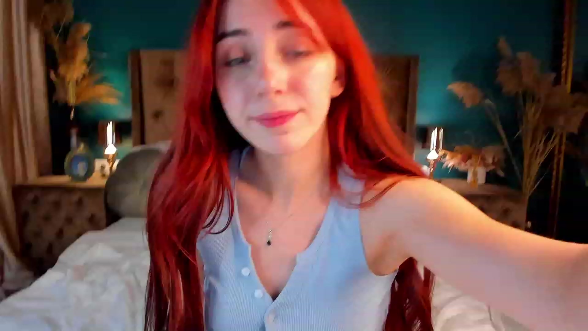 Gallery image thumbnail from ElsaYoung's myfreecams stream on, 12/12/2023, 17:38 image 17 of 20